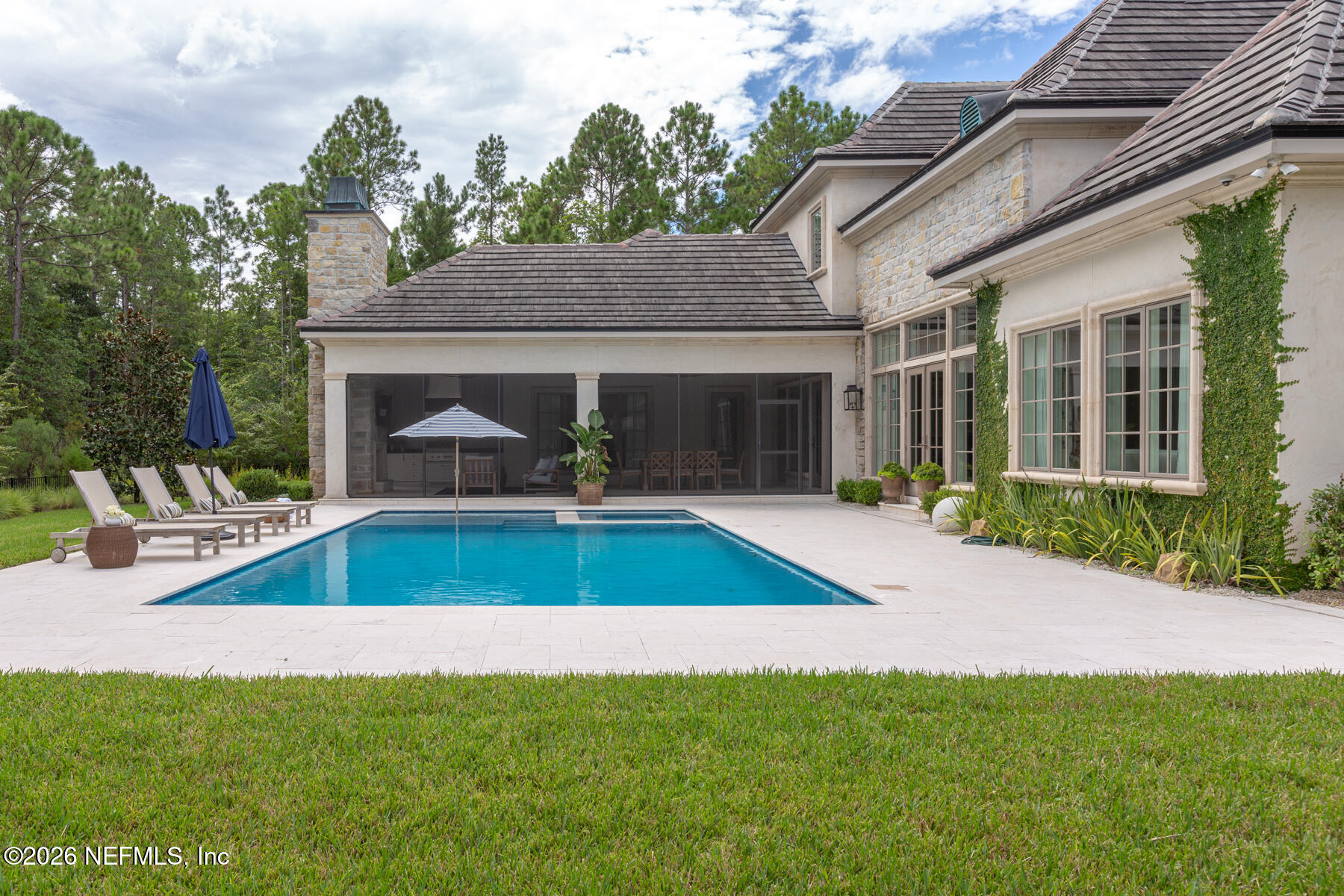 5329 COMMISSIONERS Drive