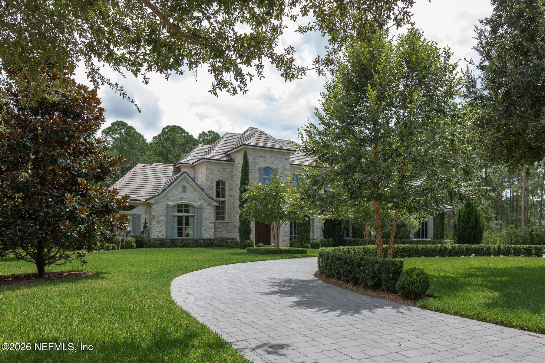 5329 COMMISSIONERS Drive
