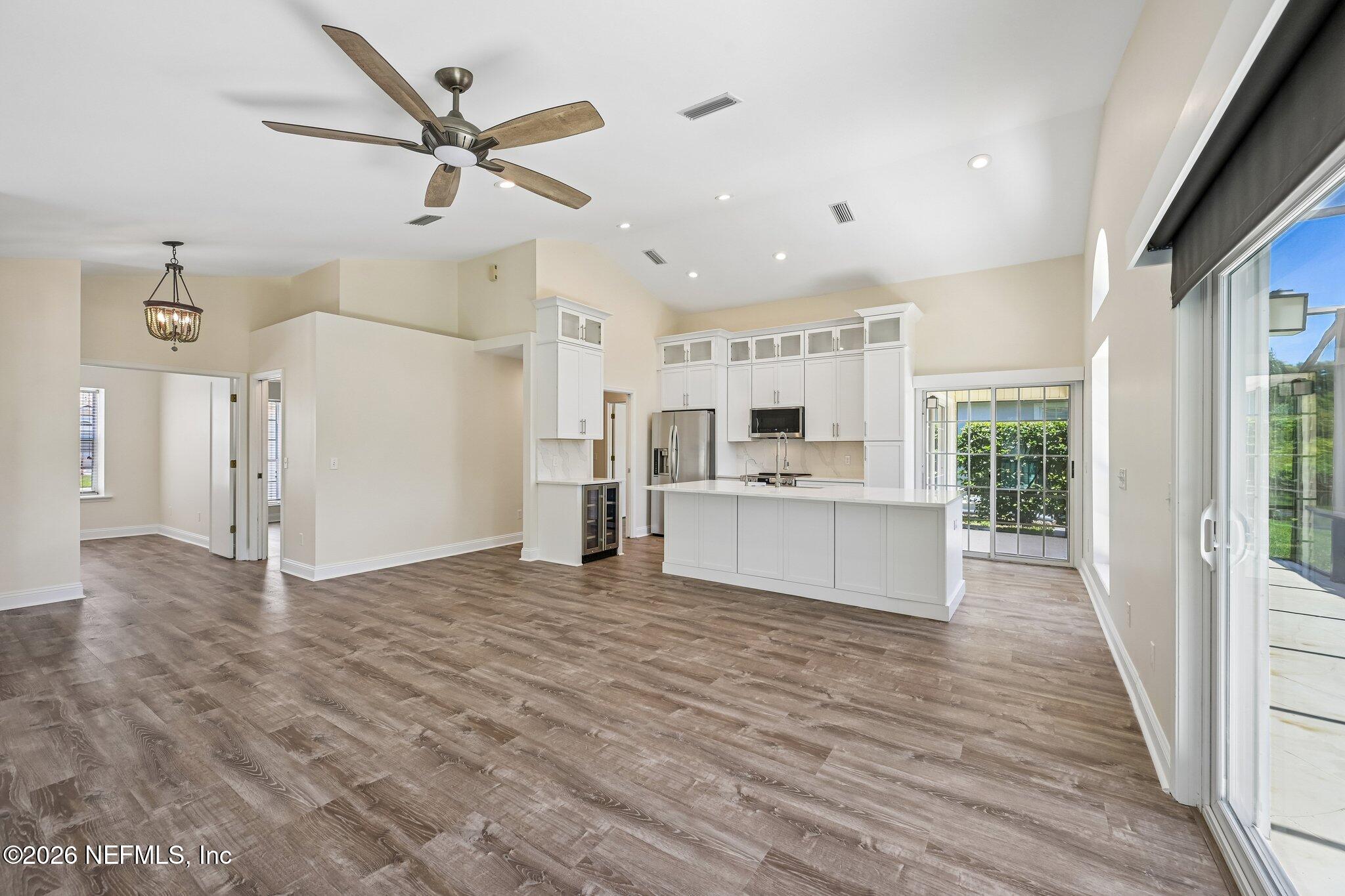 341 CHARLEMAGNE Circle