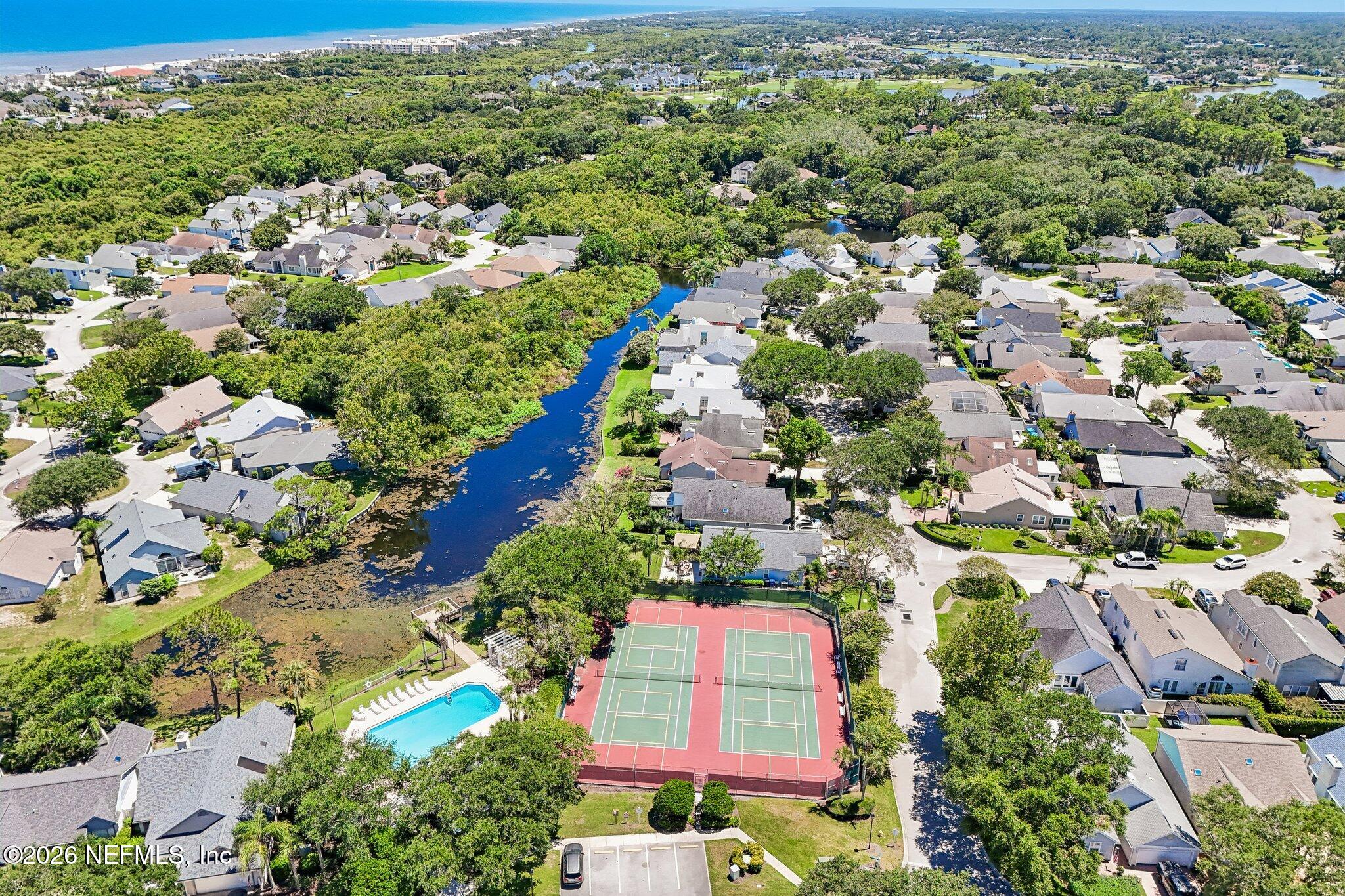 341 CHARLEMAGNE Circle