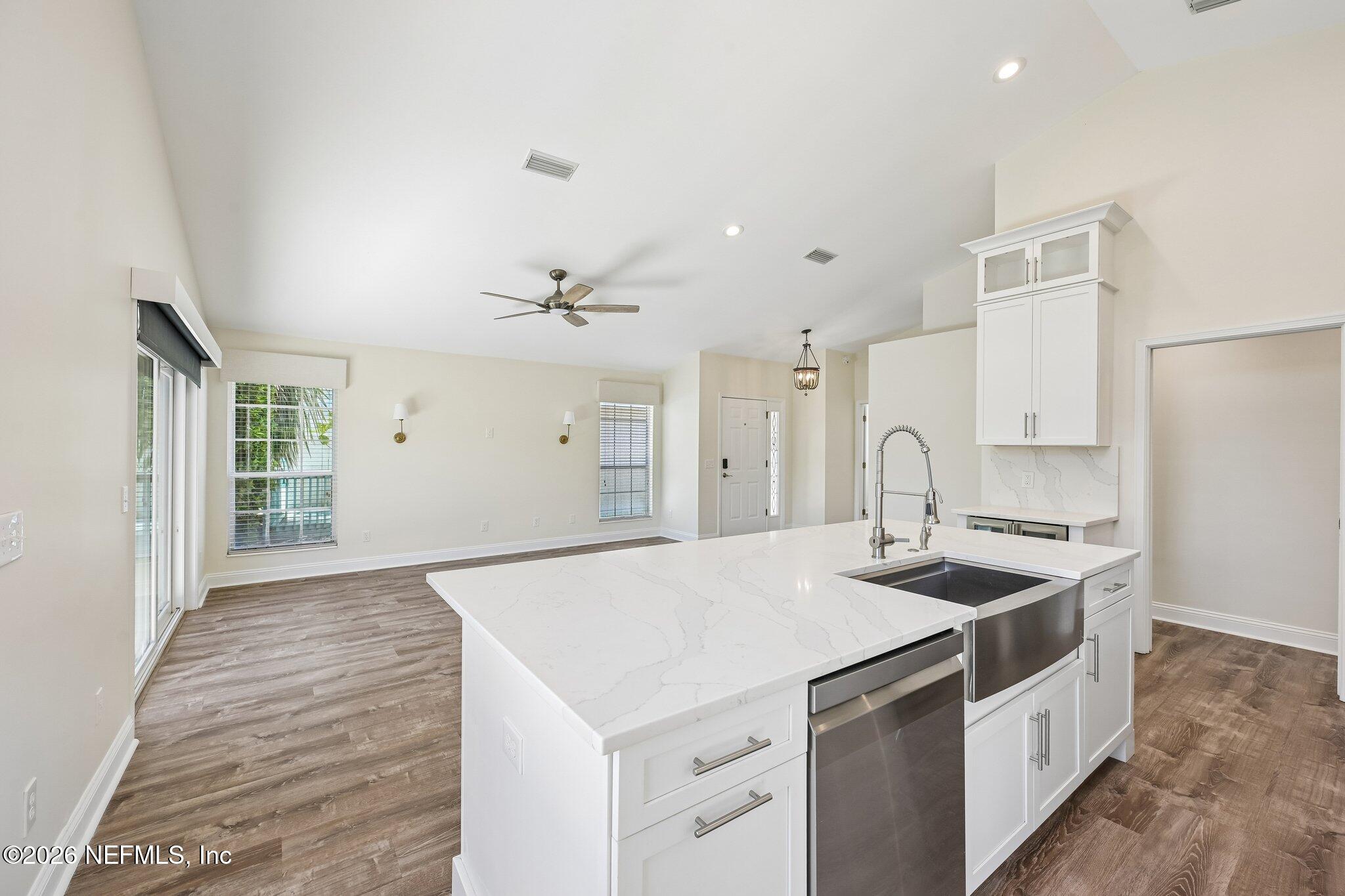 341 CHARLEMAGNE Circle