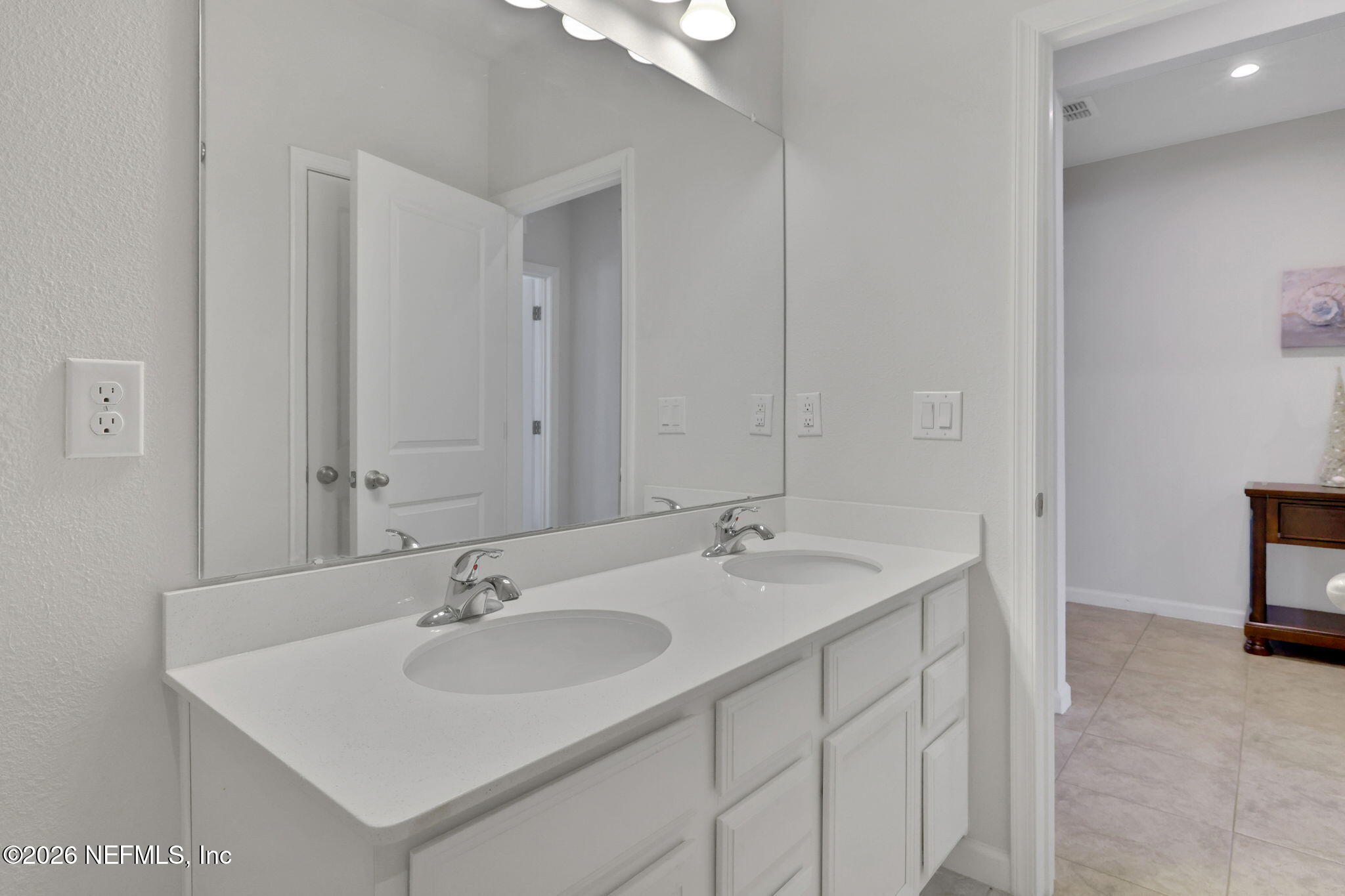 1064 VICTORIA HILLS Court