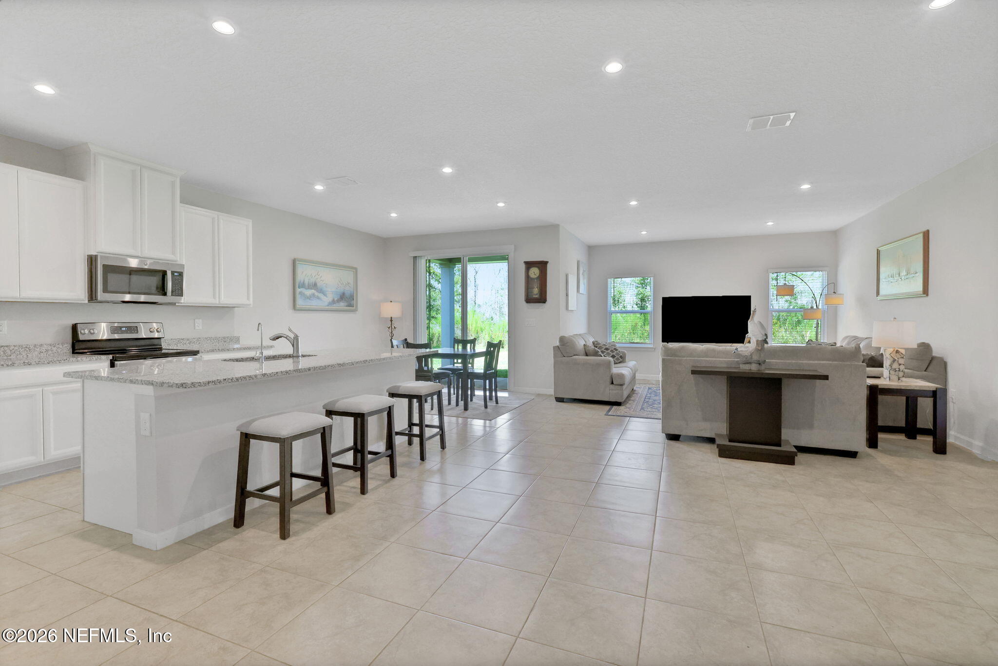 1064 VICTORIA HILLS Court
