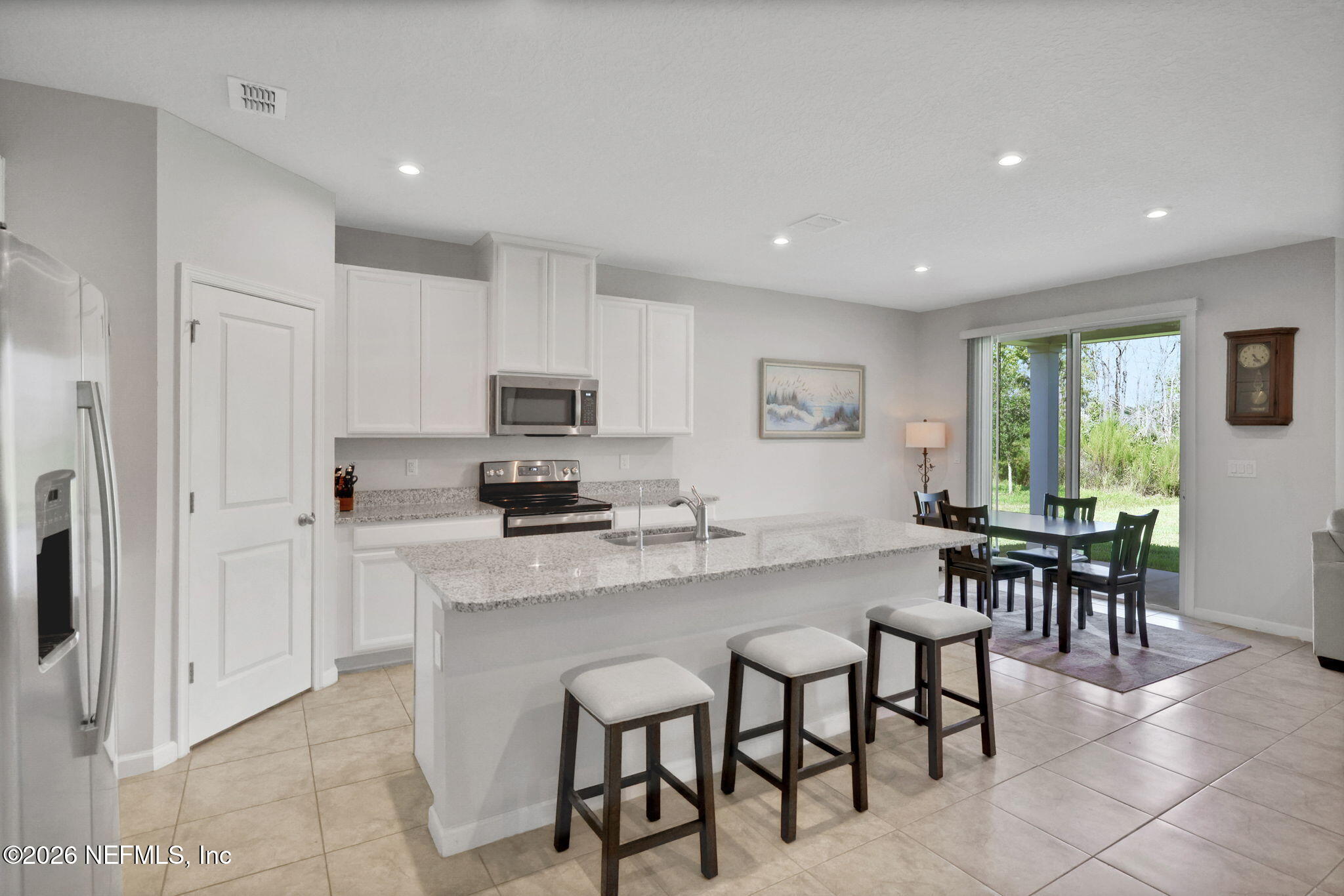 1064 VICTORIA HILLS Court