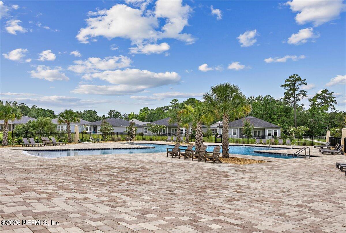 1064 VICTORIA HILLS Court