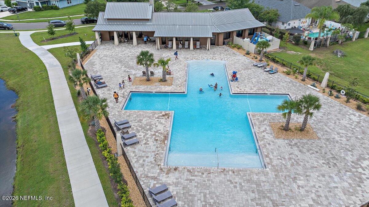 1064 VICTORIA HILLS Court