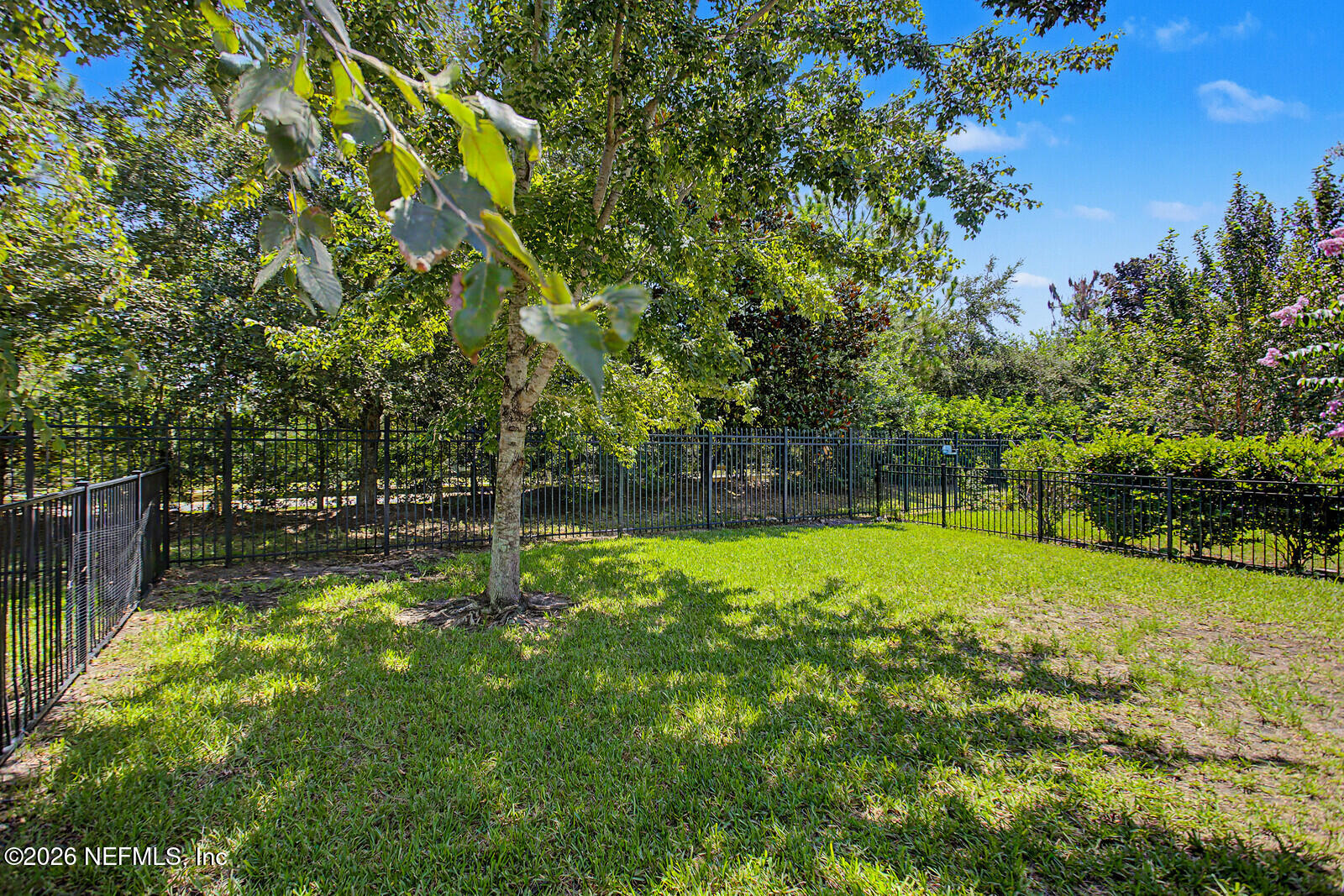 118 VISTA LAKE Circle