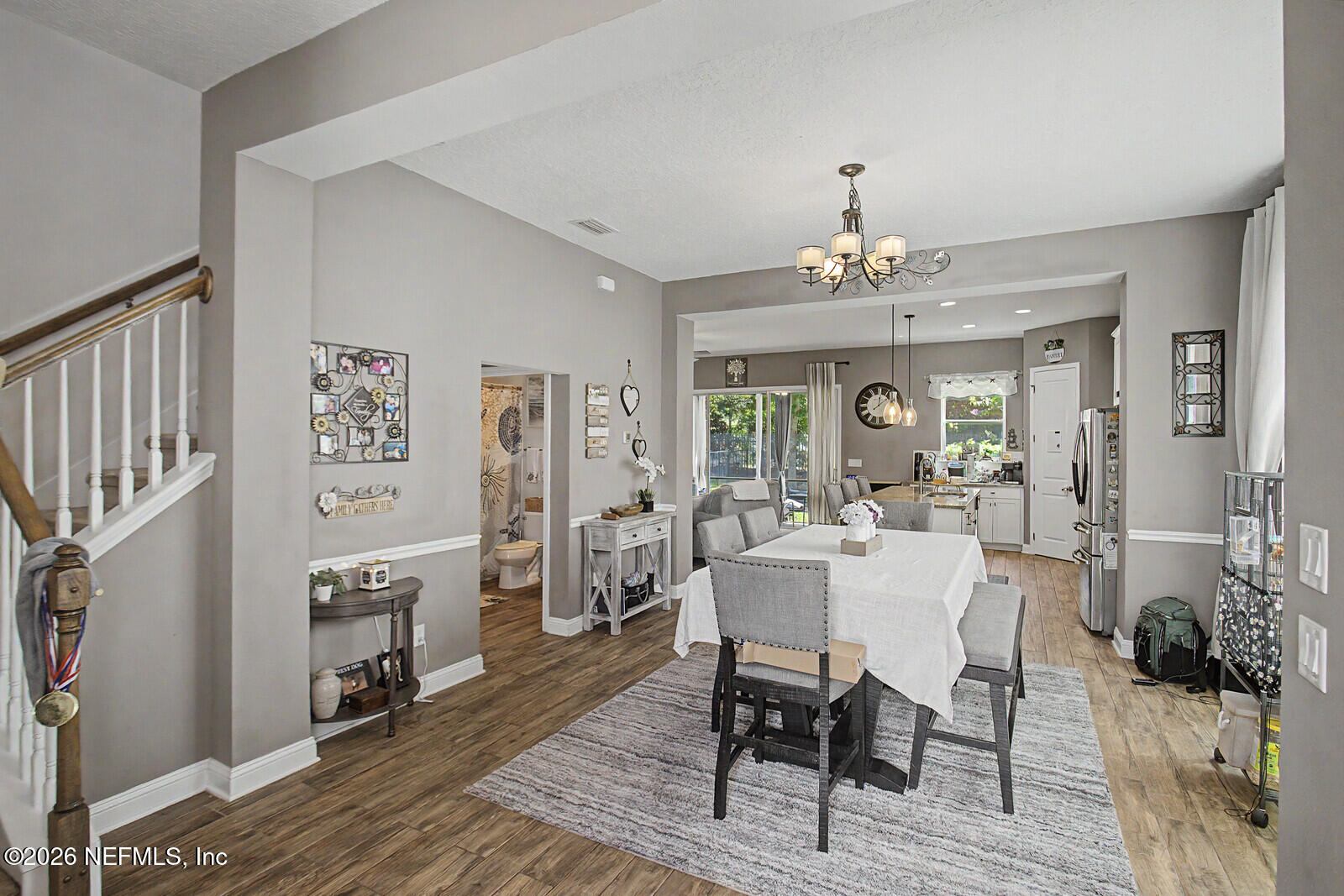 118 VISTA LAKE Circle