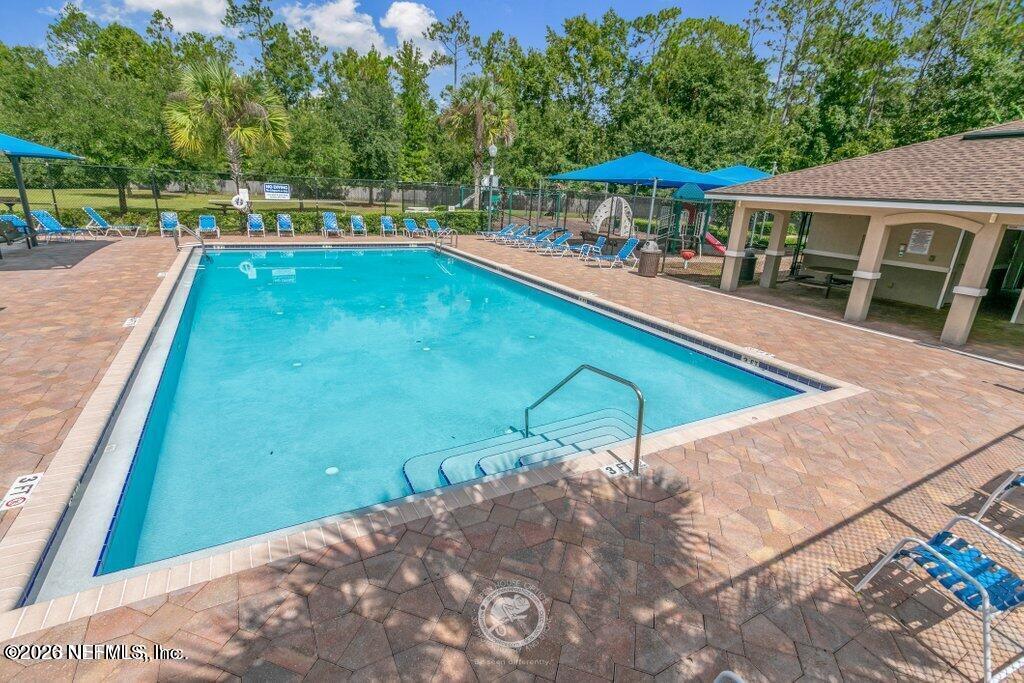 676 MARTIN LAKES Drive E
