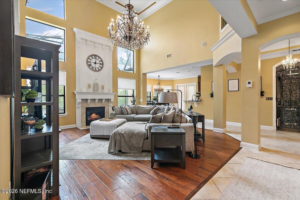 256 FOREST Boulevard, St. Johns