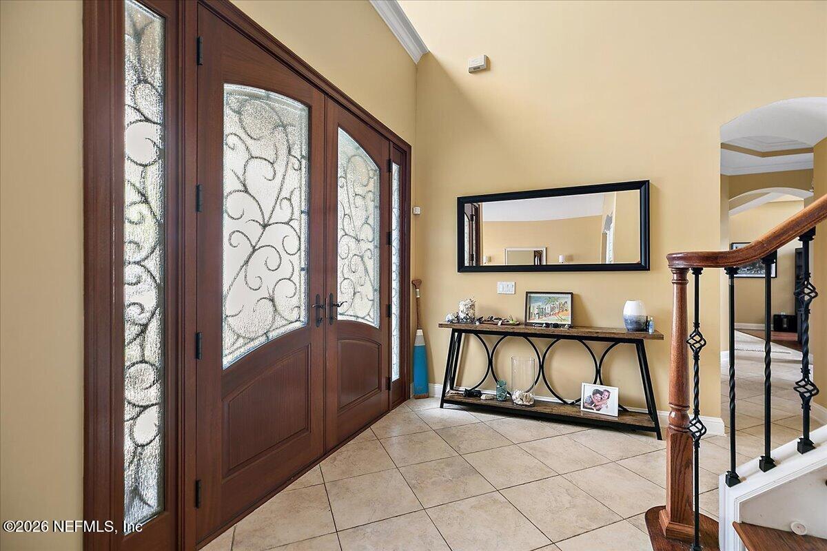 256 FOREST Boulevard, St. Johns