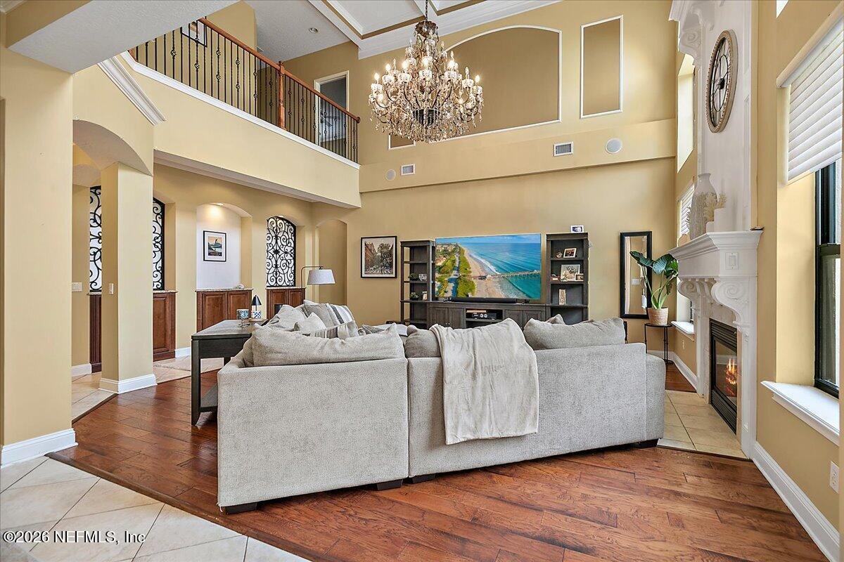 256 FOREST Boulevard, St. Johns