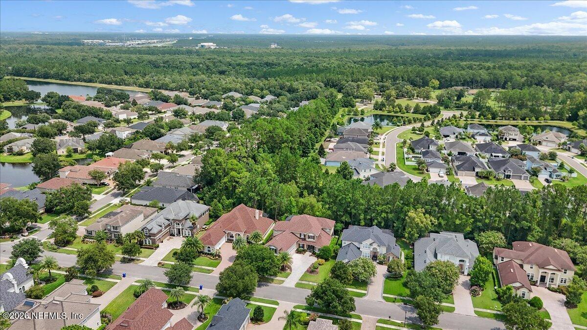 256 FOREST Boulevard, St. Johns