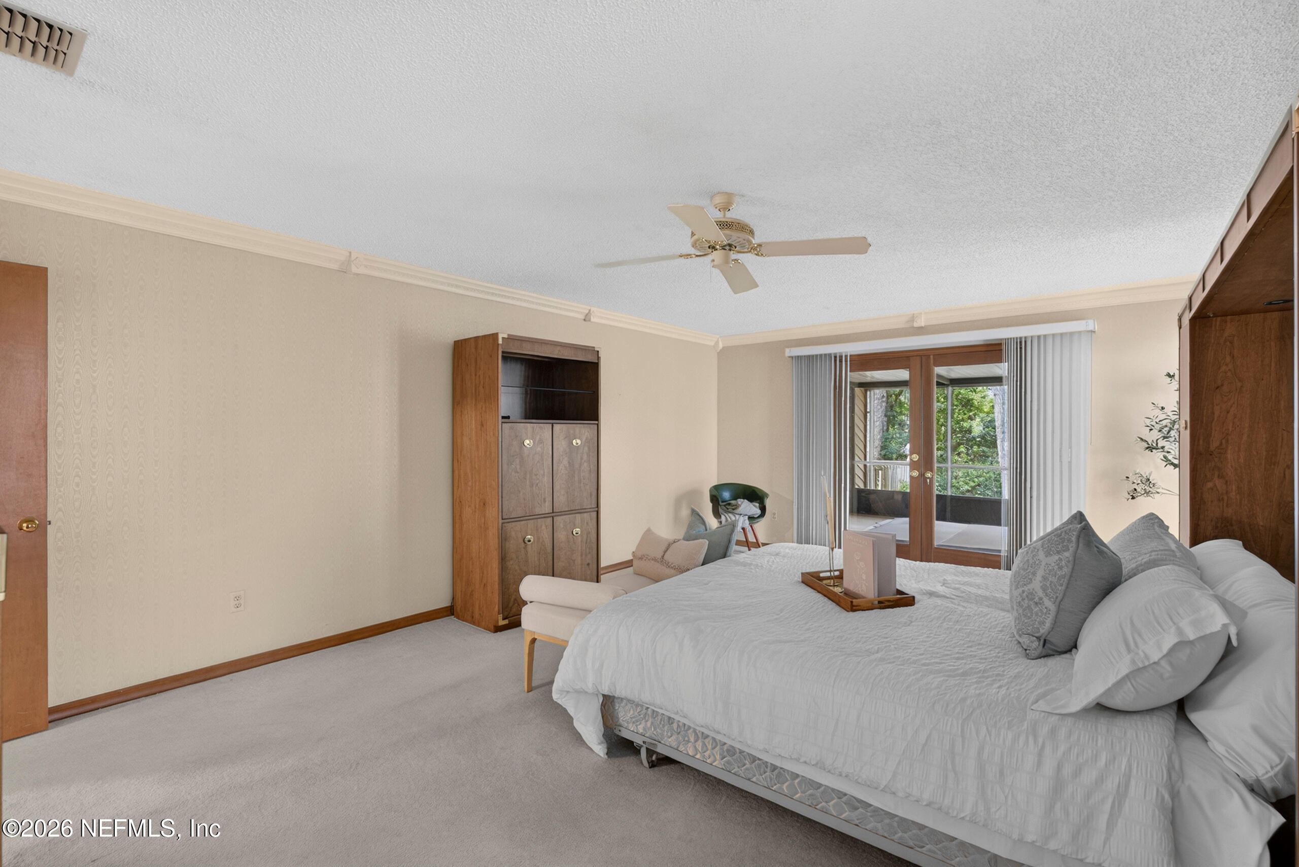 10990 CREEKVIEW Drive