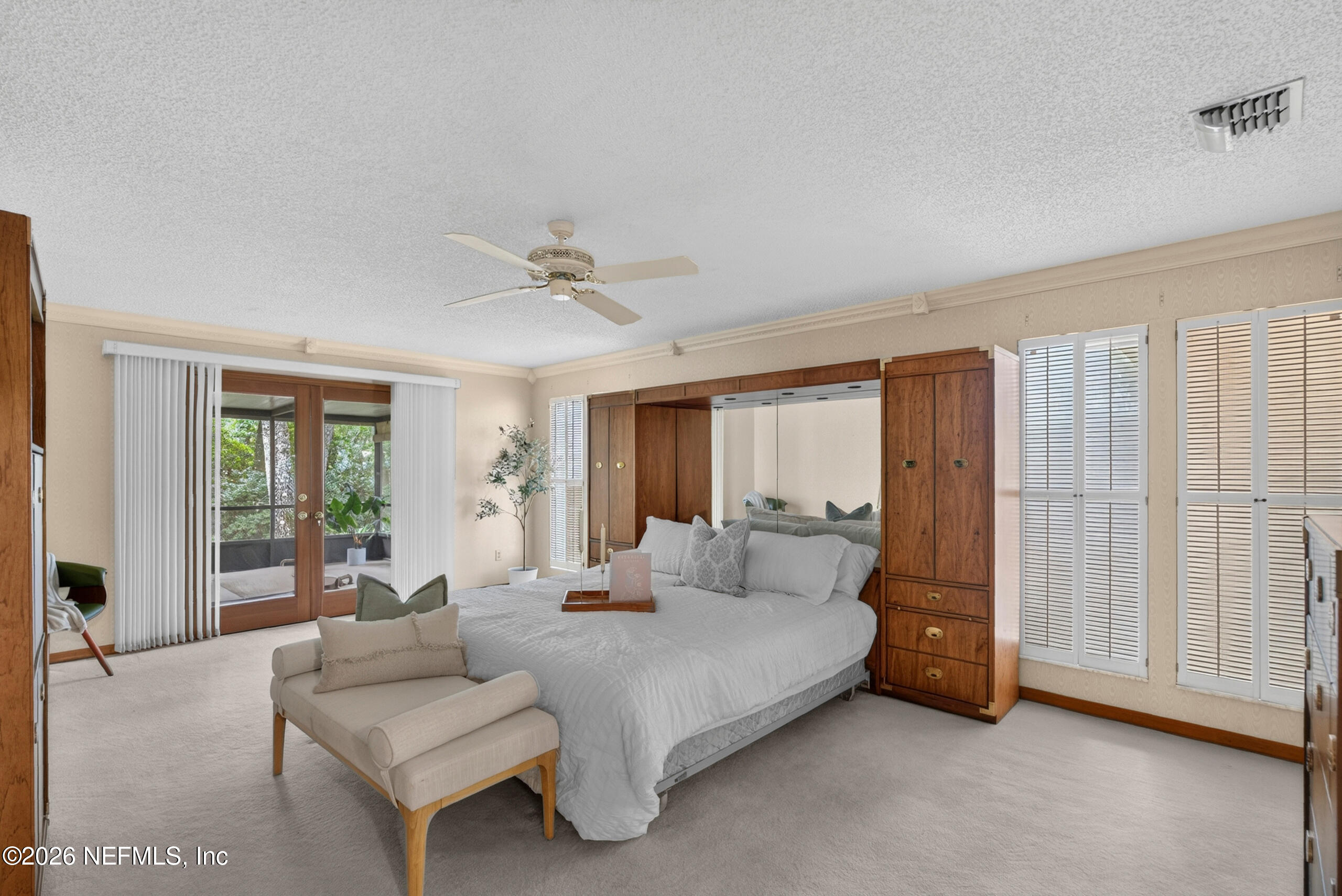 10990 CREEKVIEW Drive