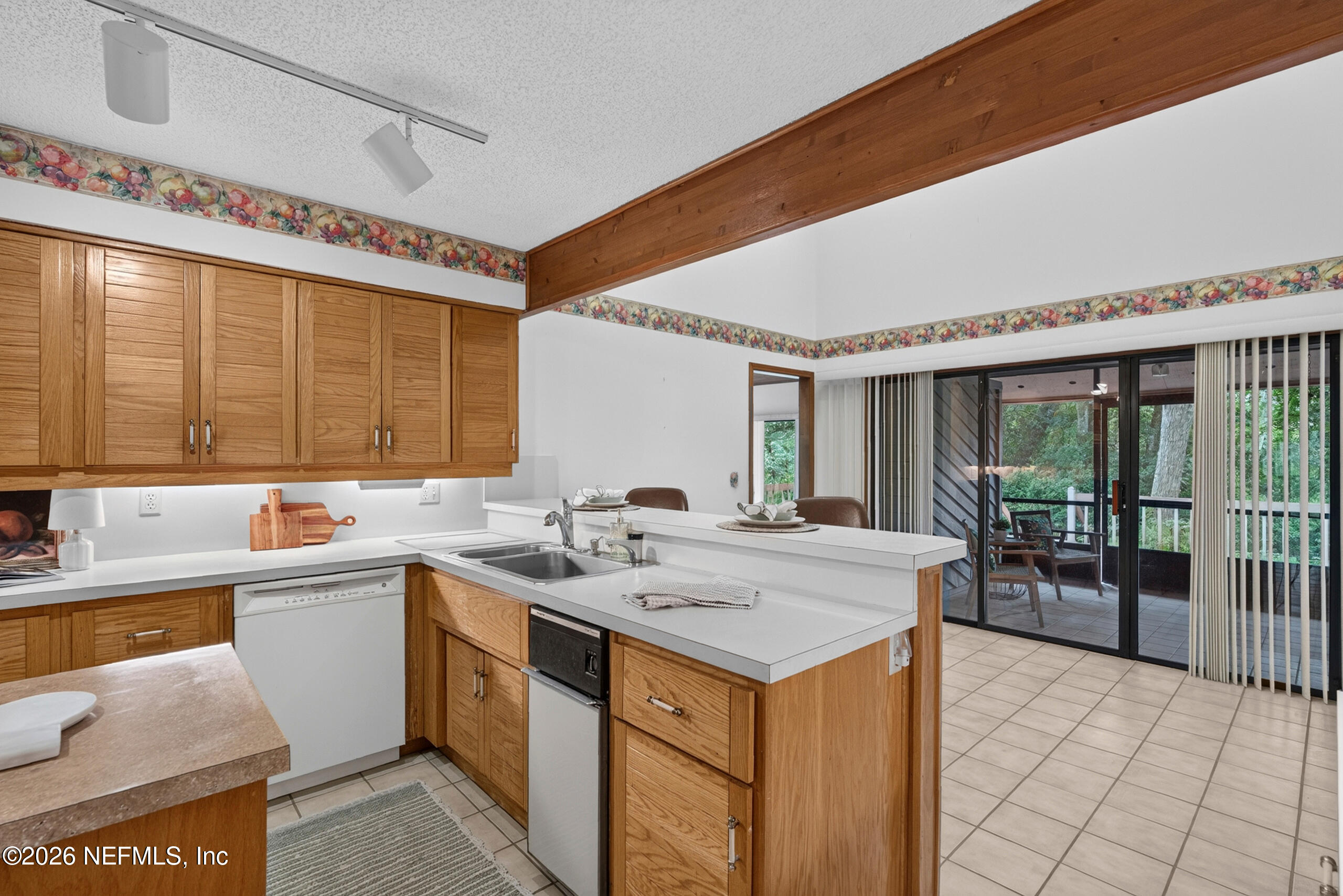 10990 CREEKVIEW Drive