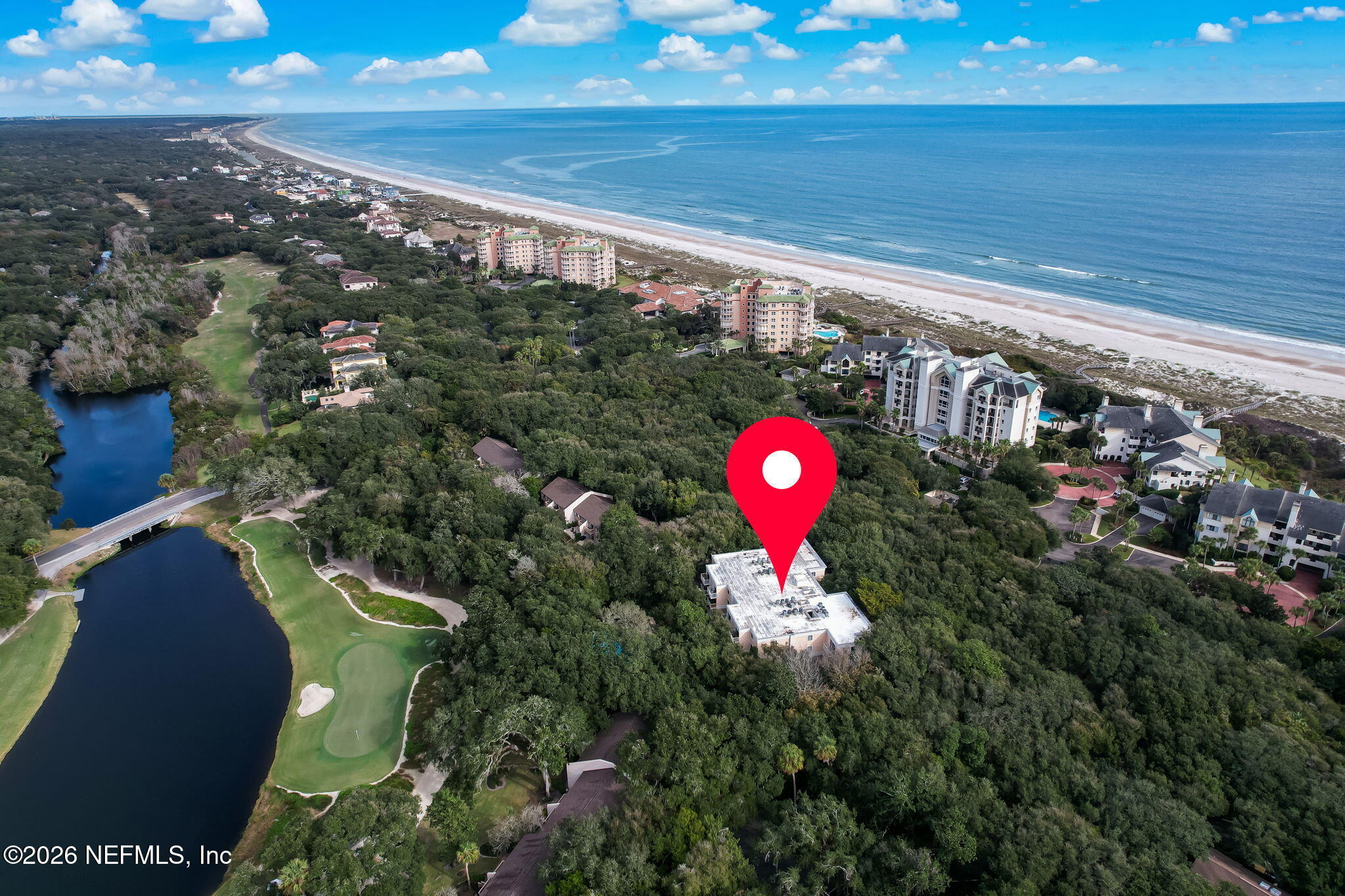 2122 BEACH WOOD Road