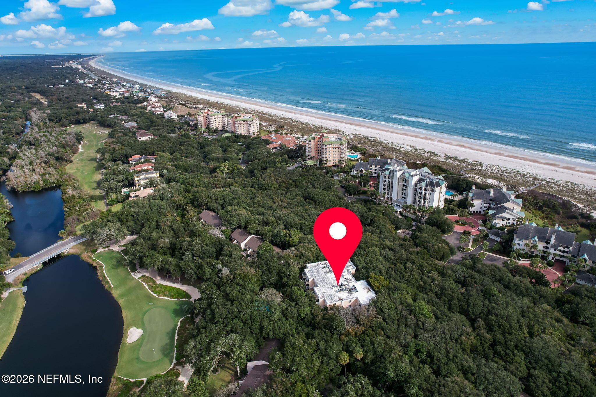 2122 BEACH WOOD Road