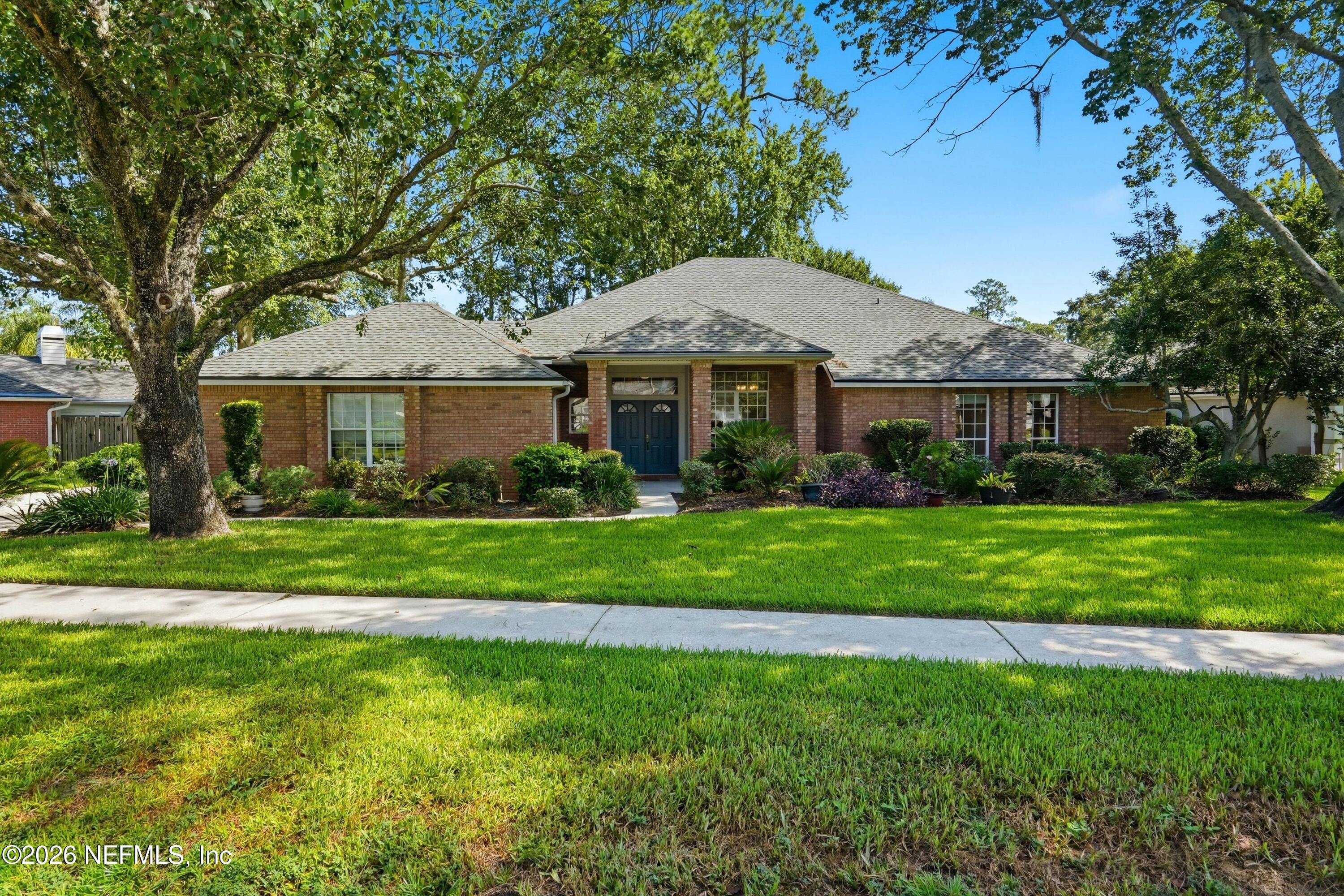 1972 WOODLAKE Drive