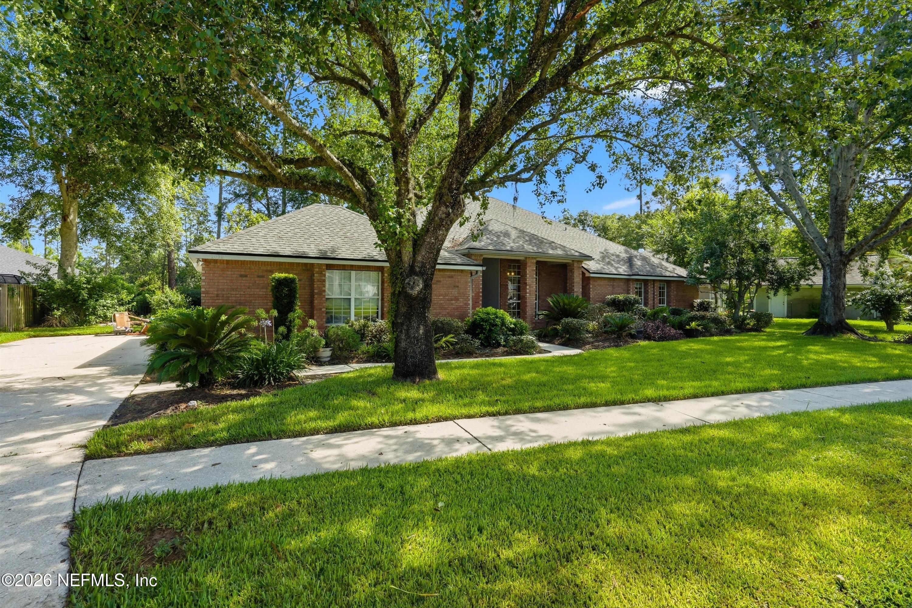 1972 WOODLAKE Drive