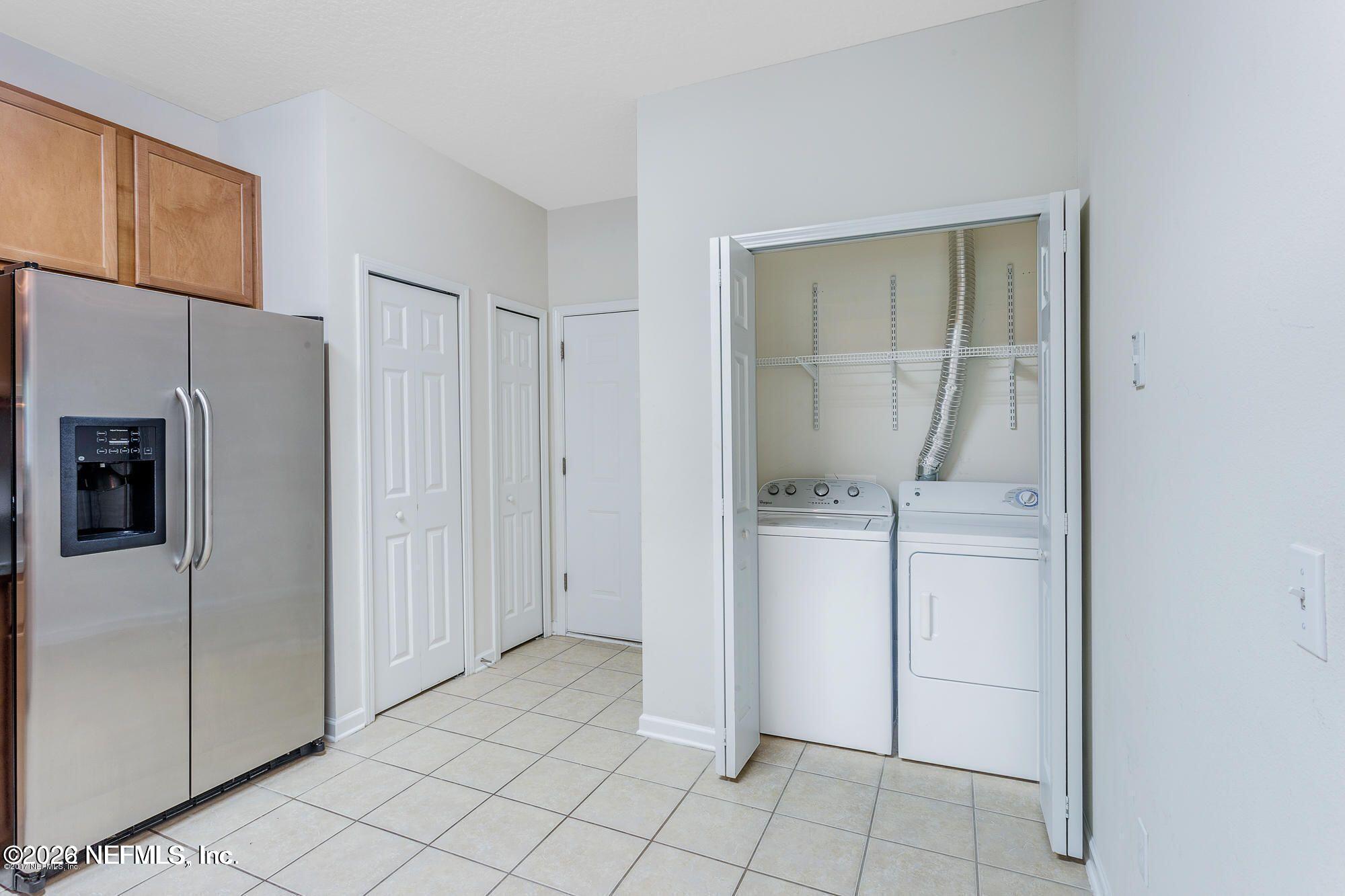 213 LEESE Drive, St. Johns