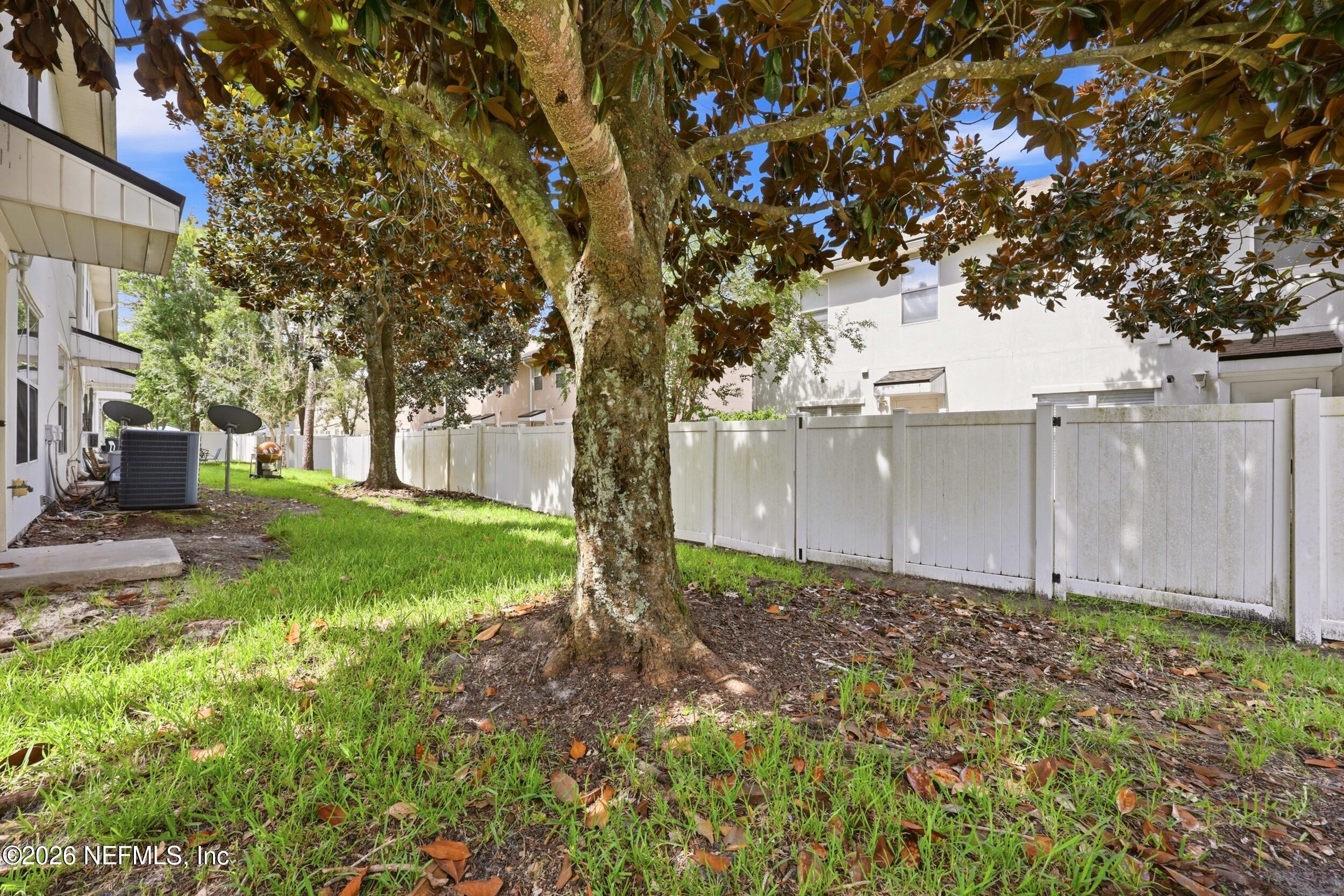 857 SOUTHERN CREEK Drive, St. Johns
