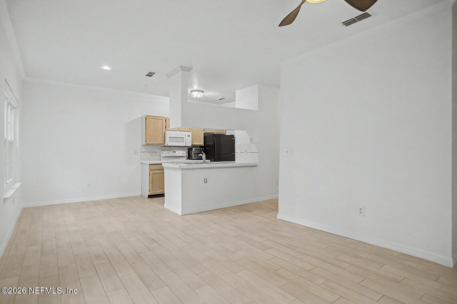 130 VERACRUZ Drive 718