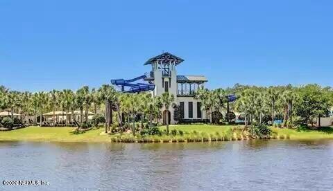 100 BROADHAVEN Drive