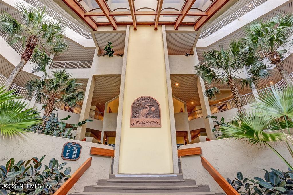 232 SANDCASTLES Court
