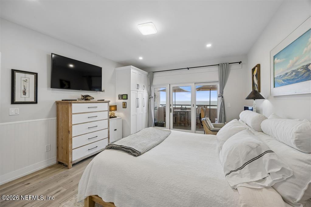 232 SANDCASTLES Court