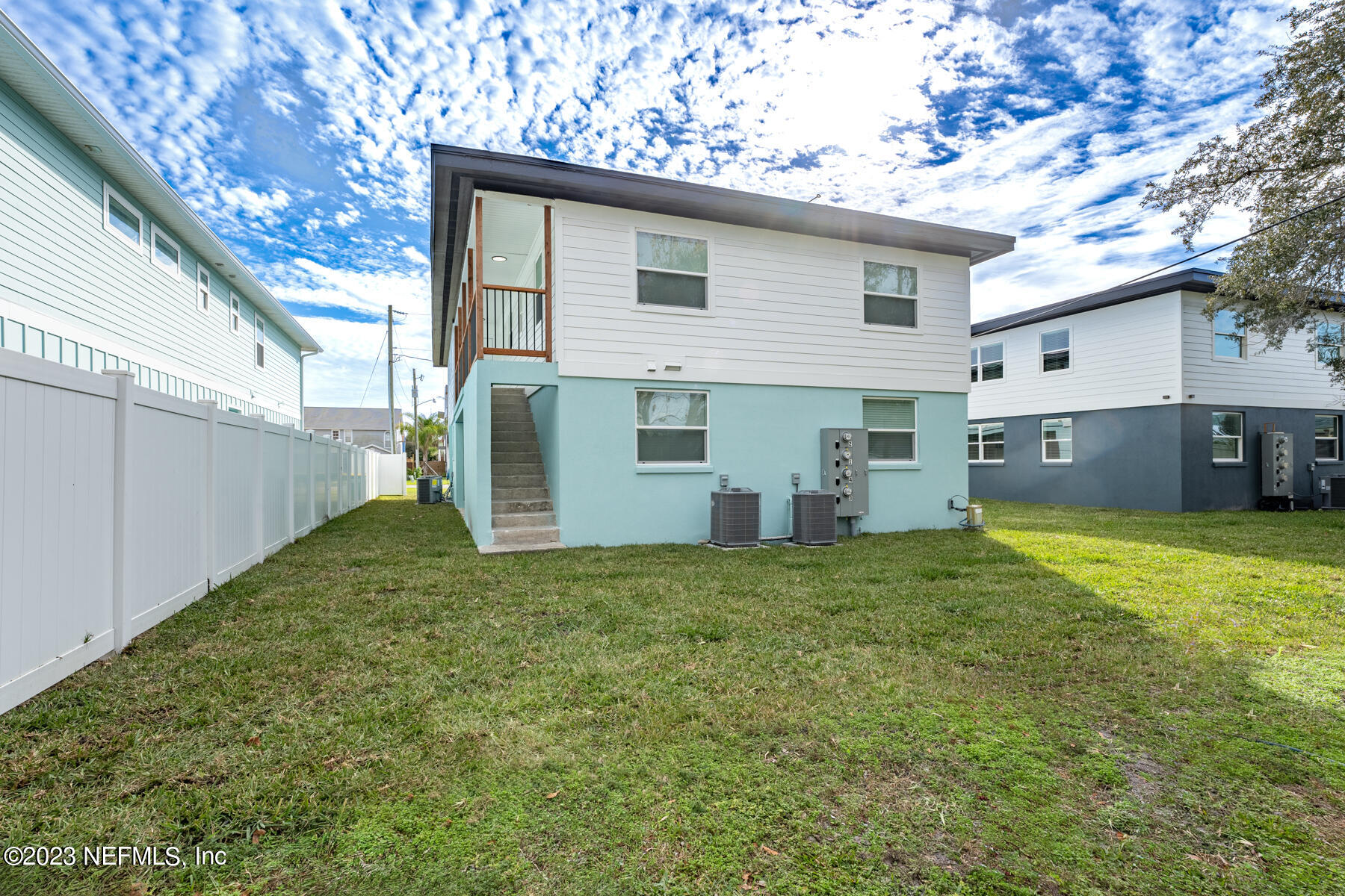 423 9TH Avenue N 201