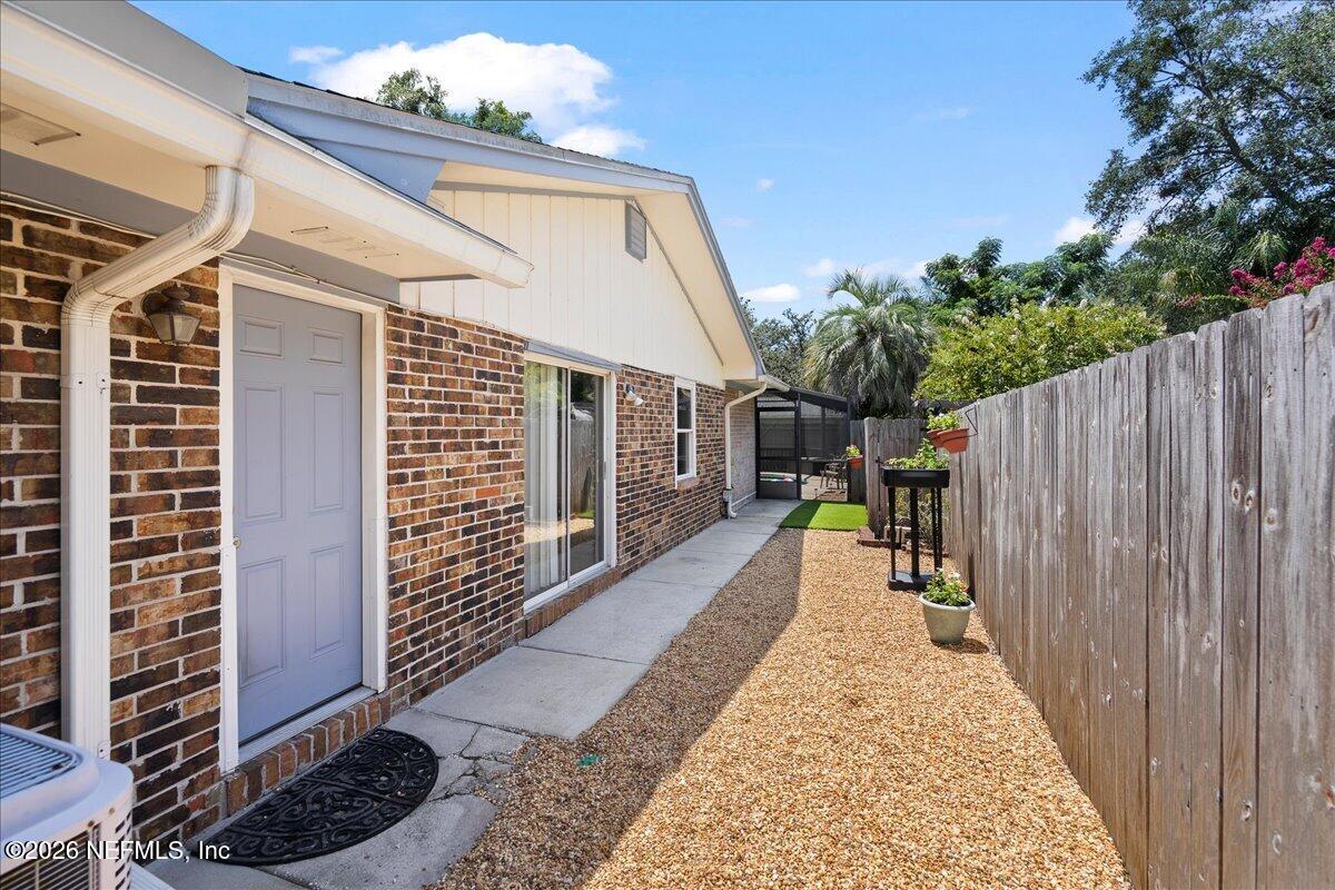 12340 MACAW Drive