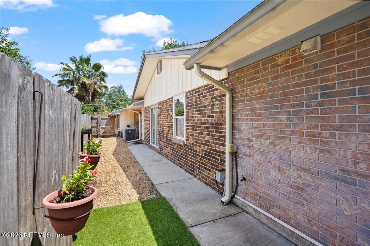 12340 MACAW Drive