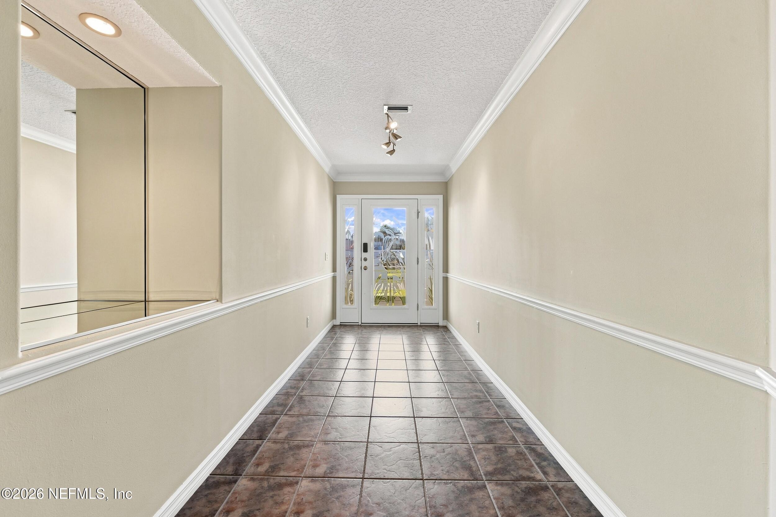 342 N 12TH Street