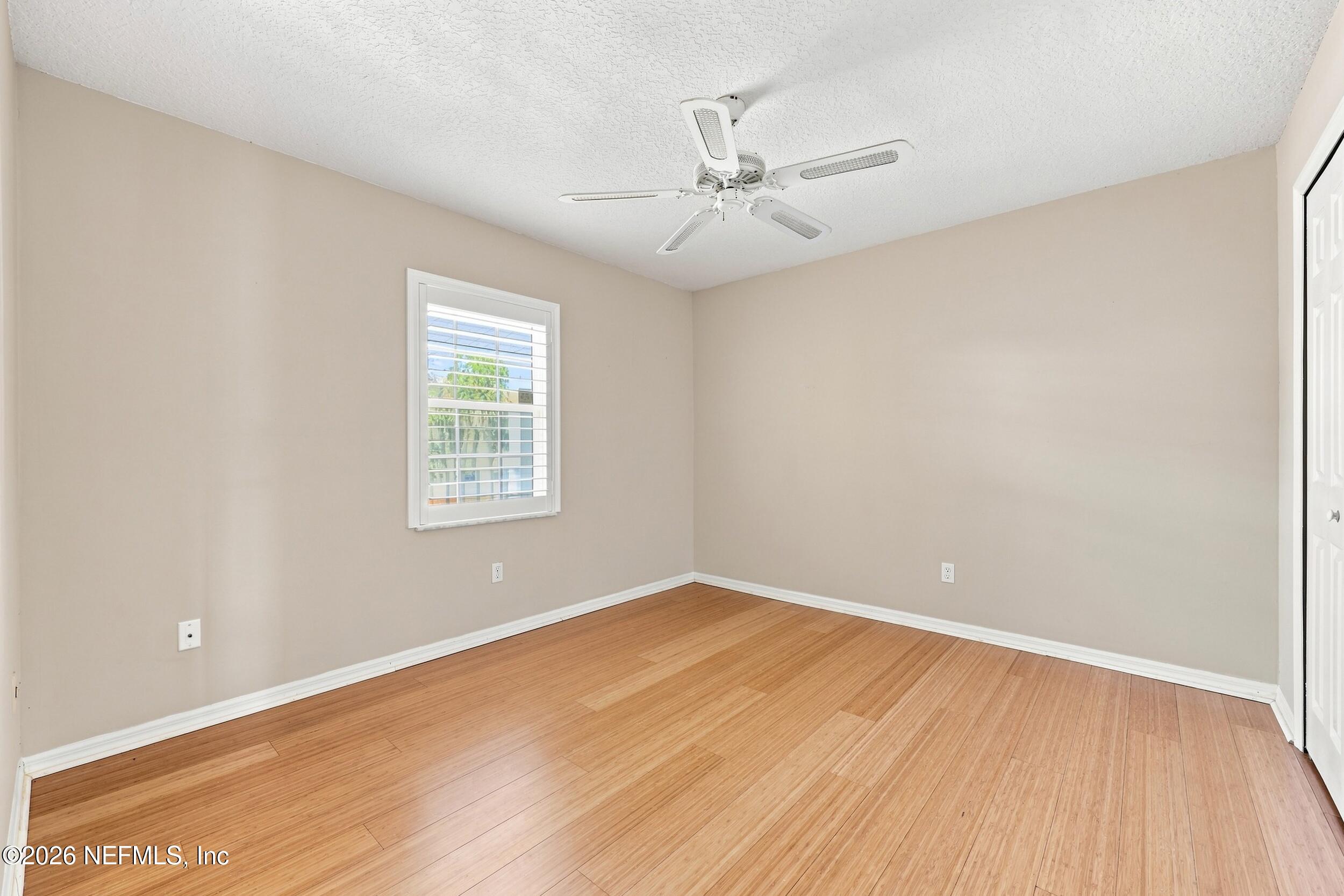 342 N 12TH Street