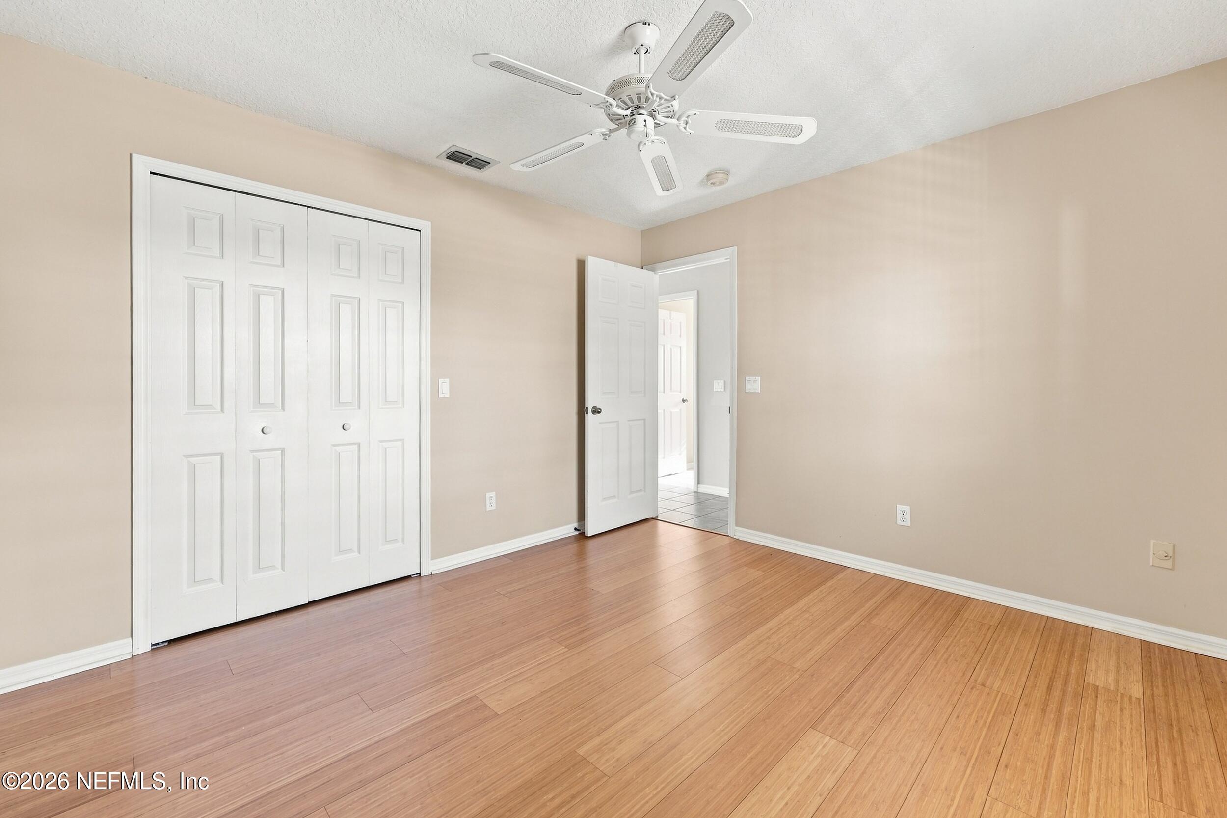 342 N 12TH Street