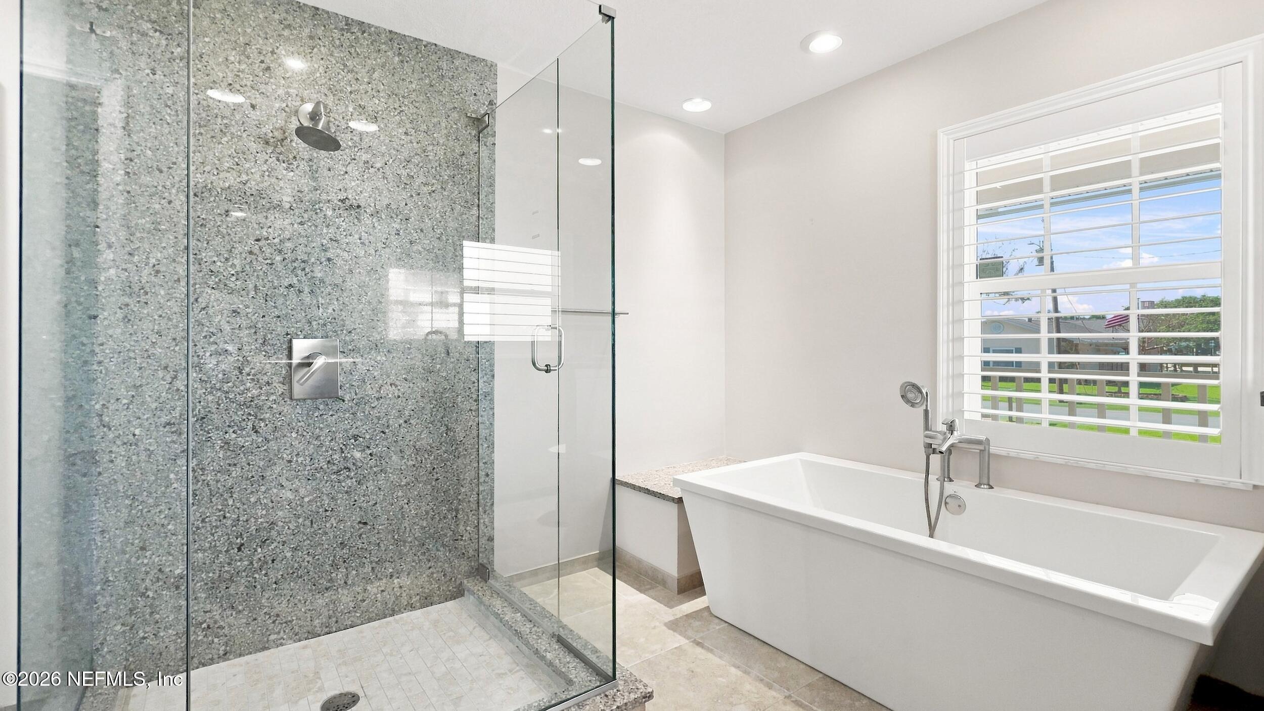 342 N 12TH Street