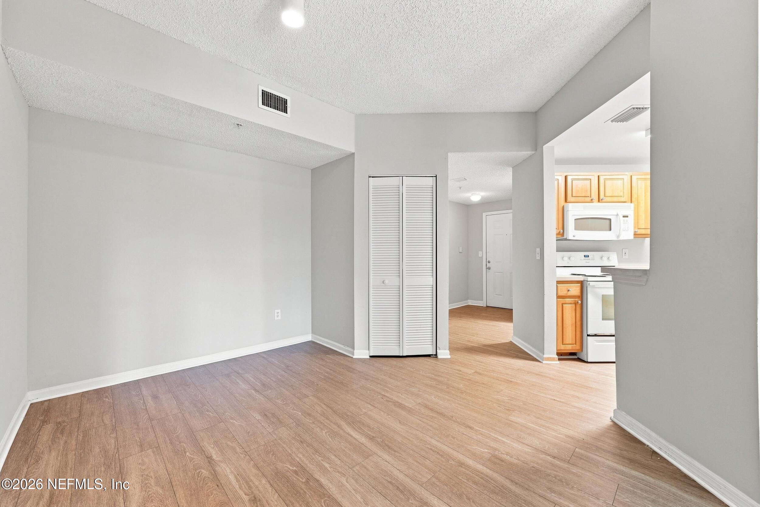 2005 MARIPOSA VISTA Lane 3-207, St. Augustine Unit: 3-207