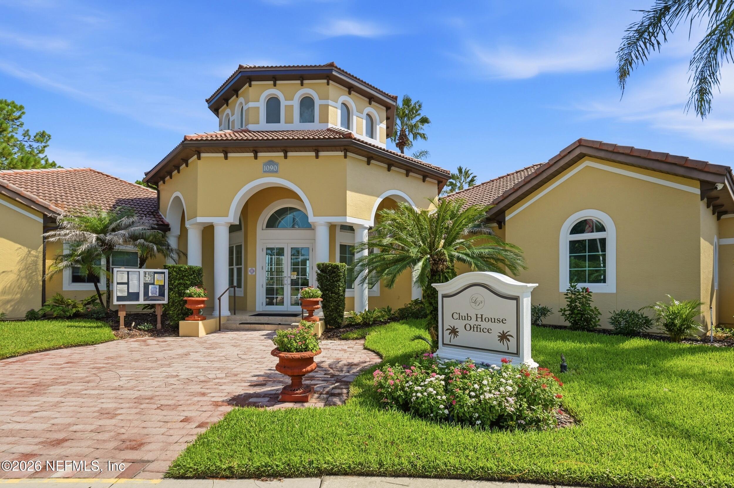 2005 MARIPOSA VISTA Lane 3-207, St. Augustine Unit: 3-207