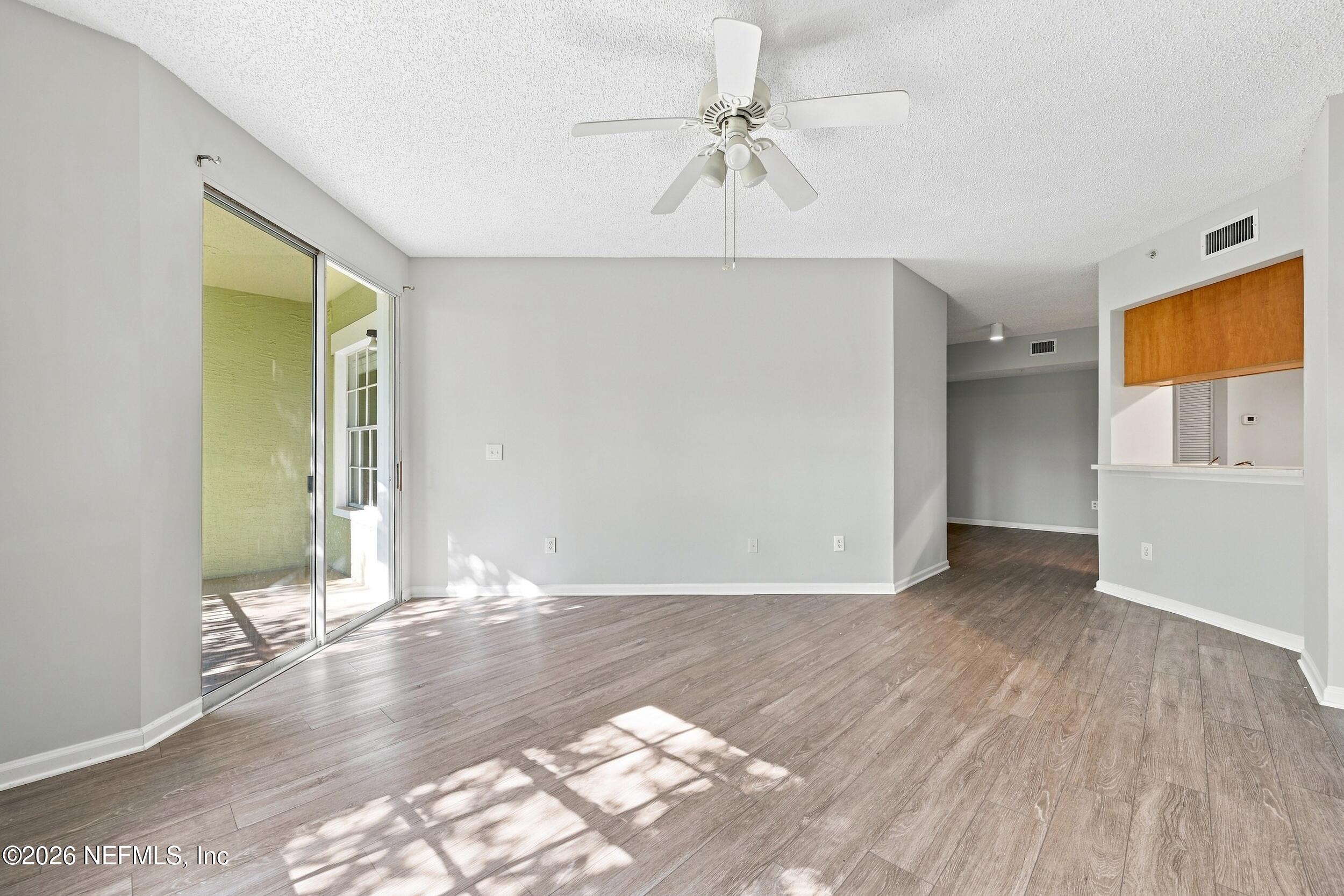 2005 MARIPOSA VISTA Lane 3-207, St. Augustine Unit: 3-207