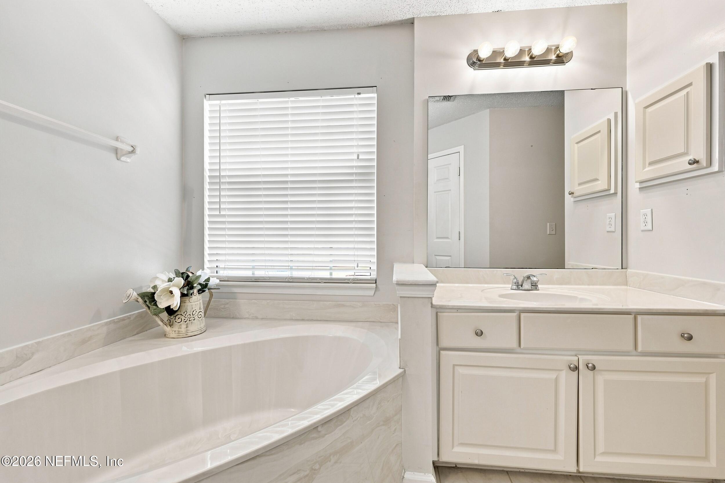 12079 SUNCHASE Drive