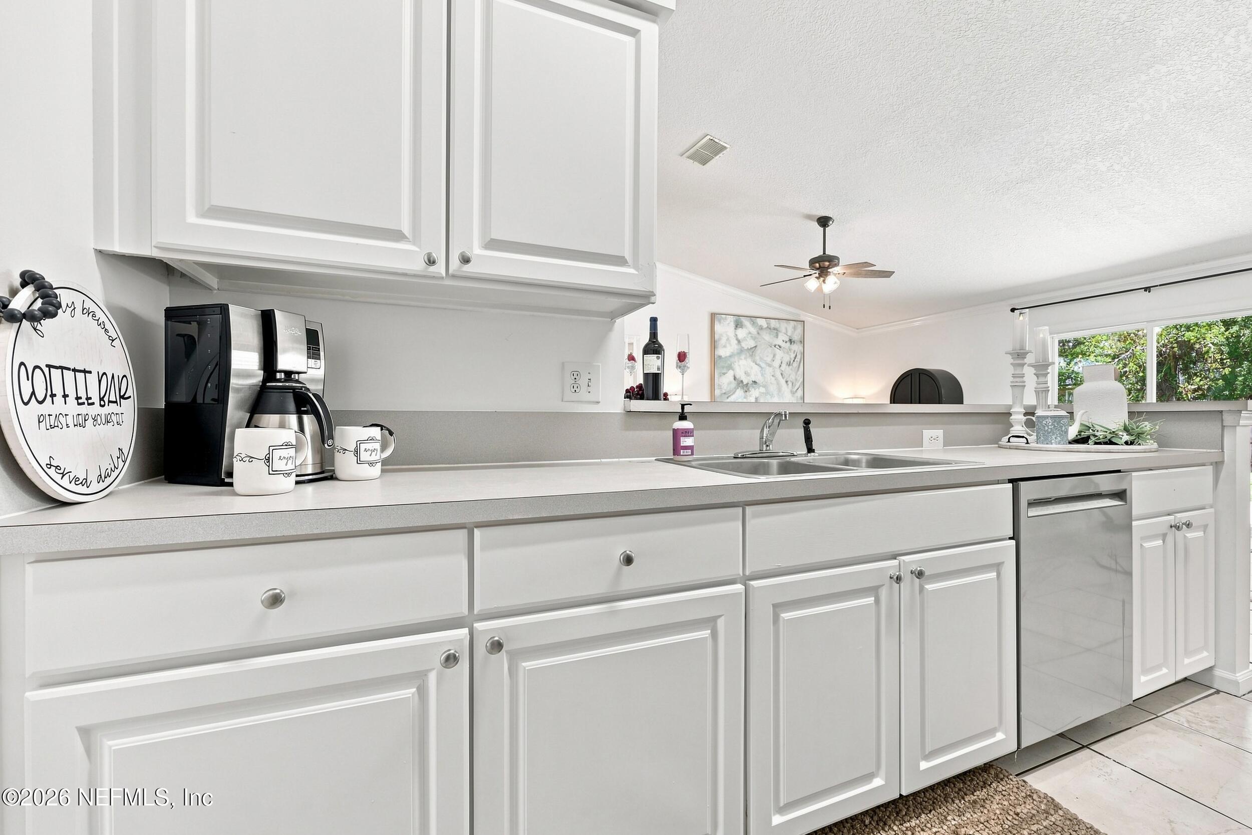 12079 SUNCHASE Drive