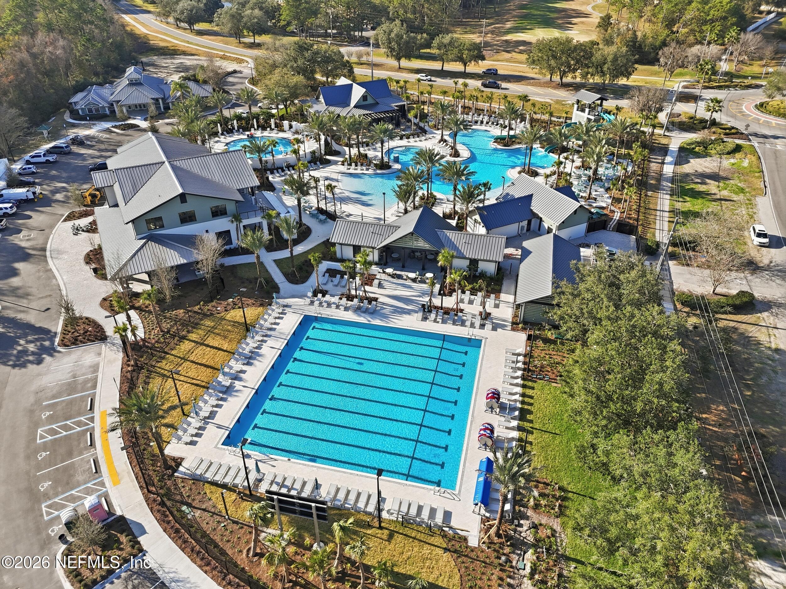 616 E TROPICAL Trace, St. Johns