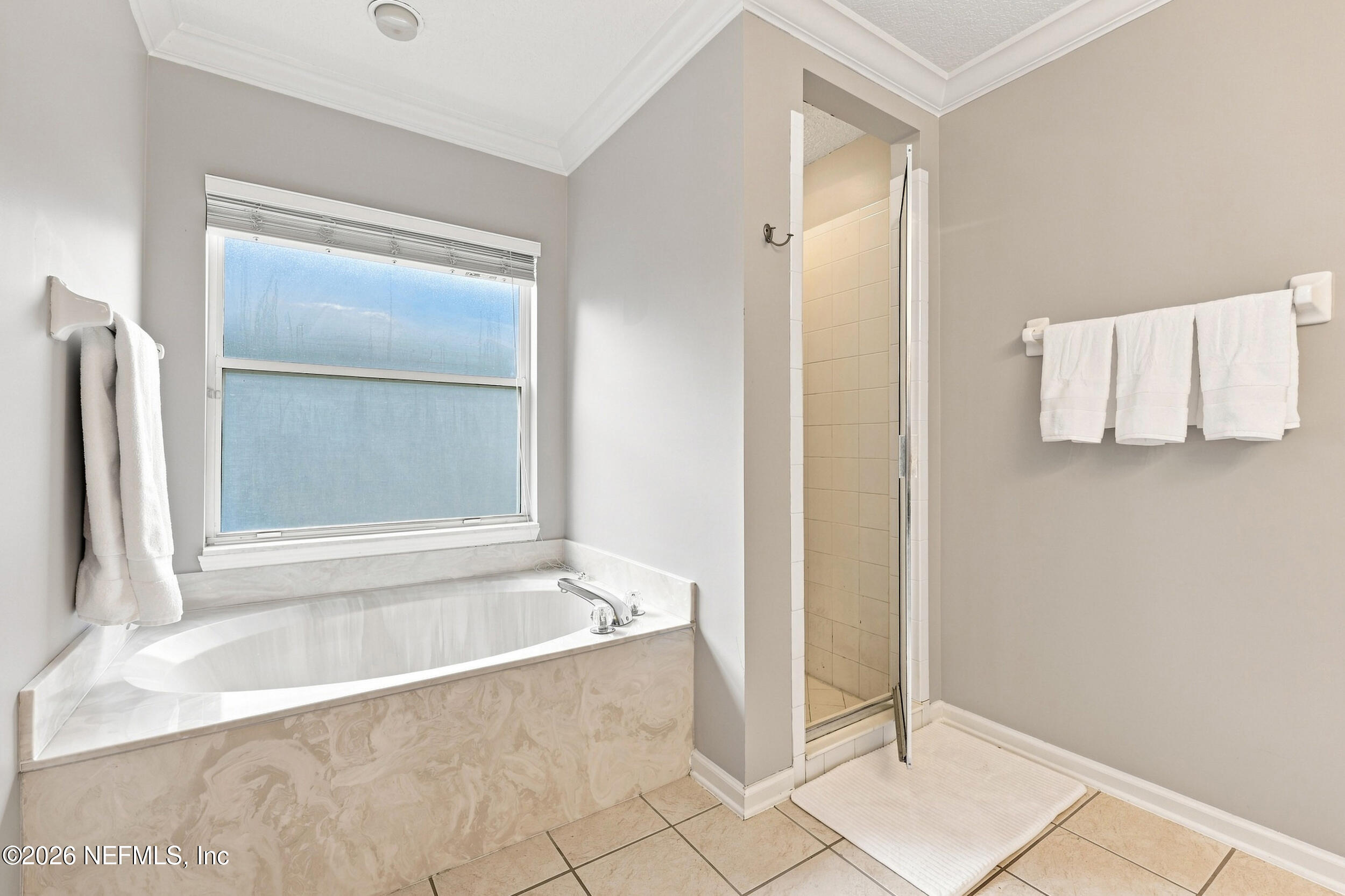 616 E TROPICAL Trace, St. Johns