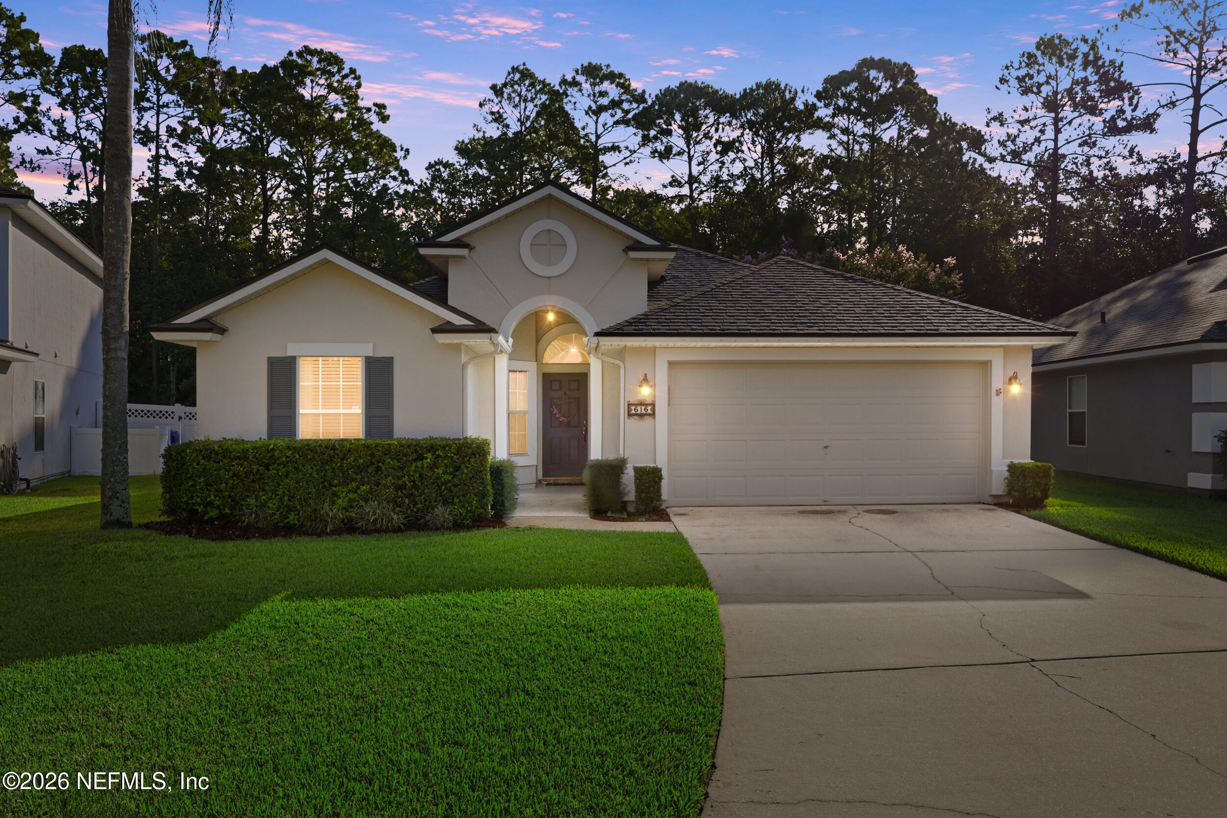 616 E TROPICAL Trace, St. Johns