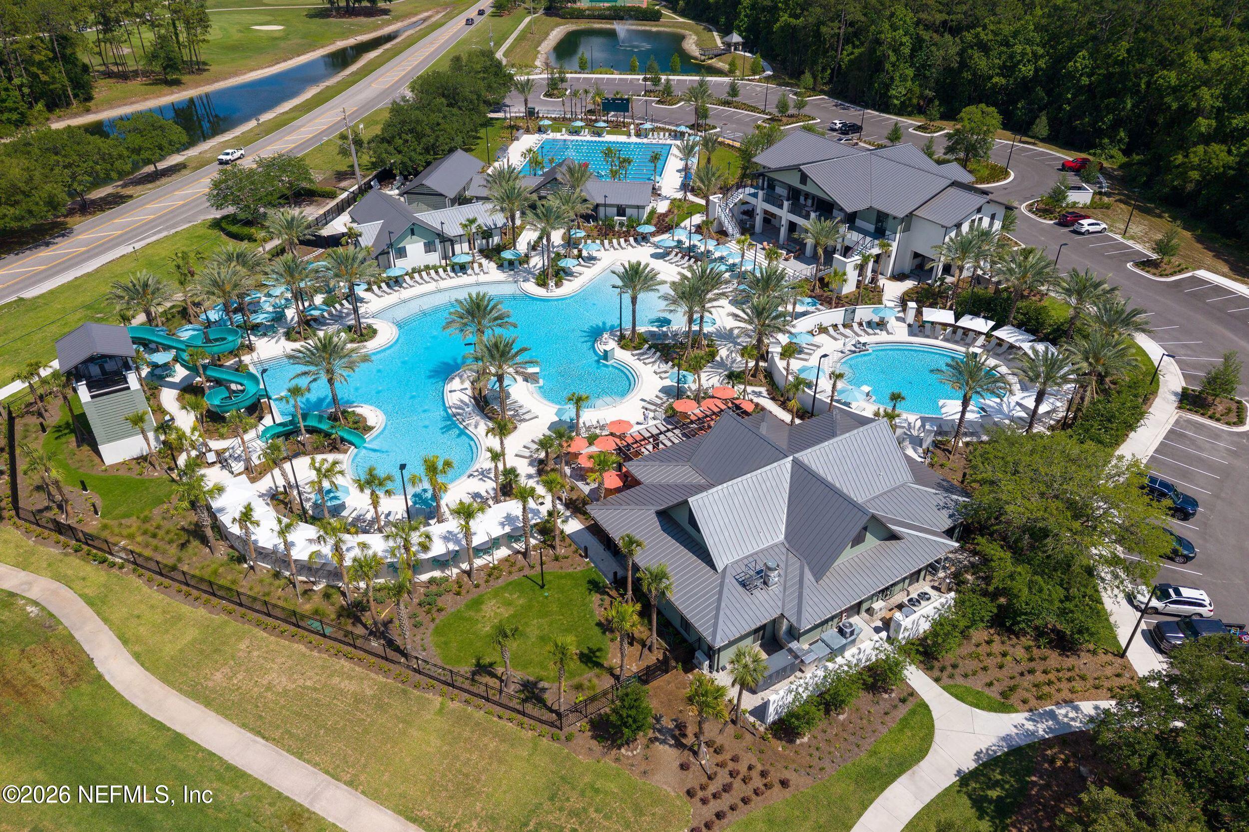 616 E TROPICAL Trace, St. Johns