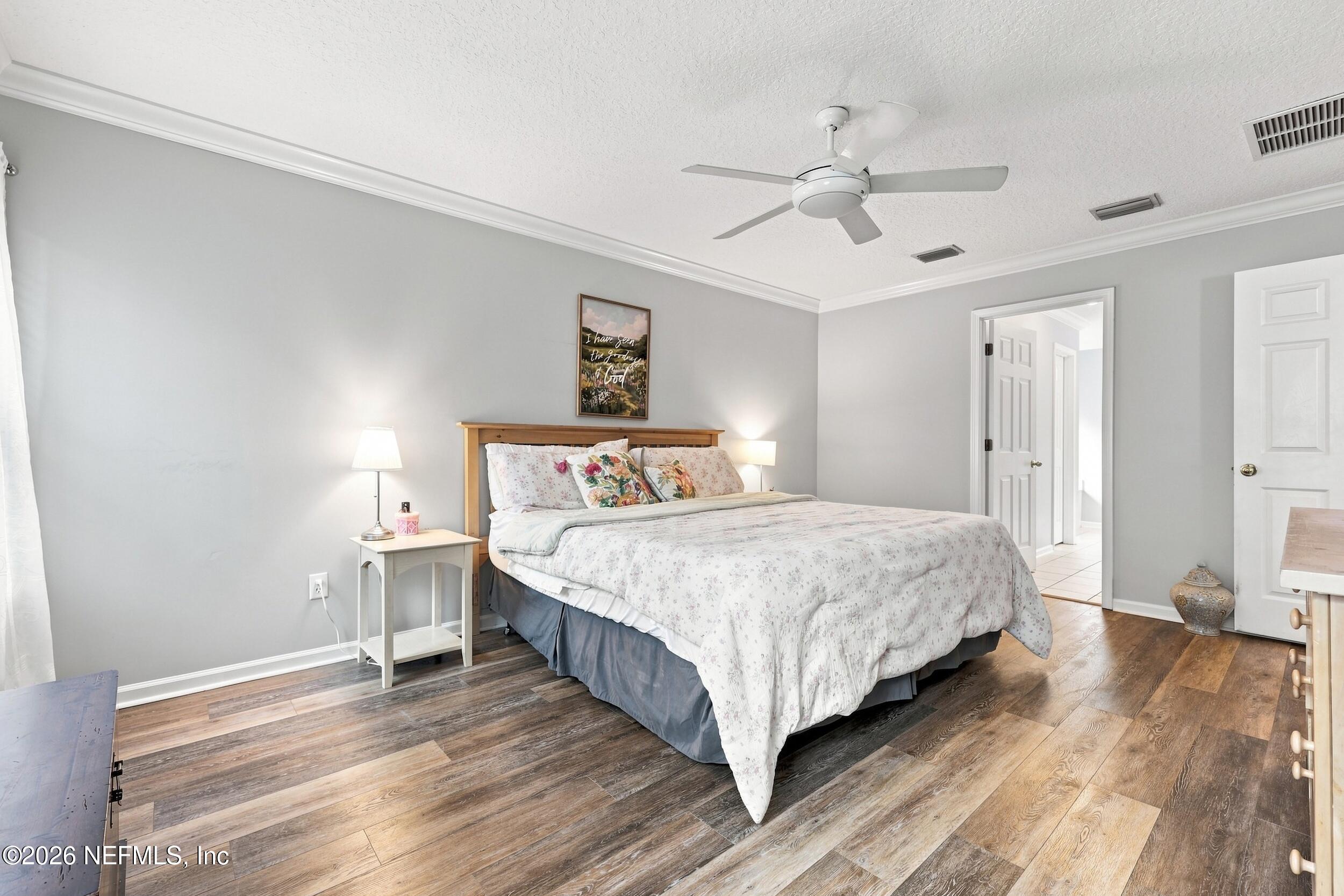 616 E TROPICAL Trace, St. Johns