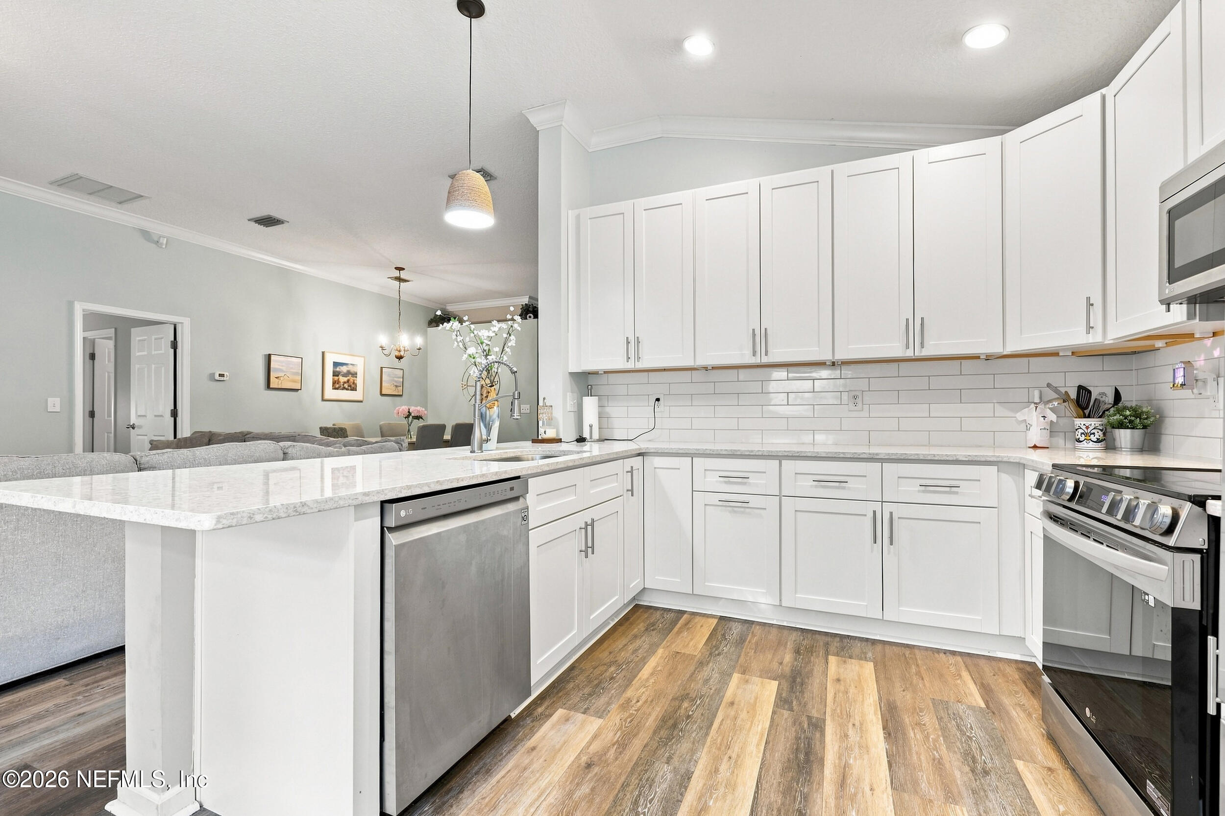 616 E TROPICAL Trace, St. Johns