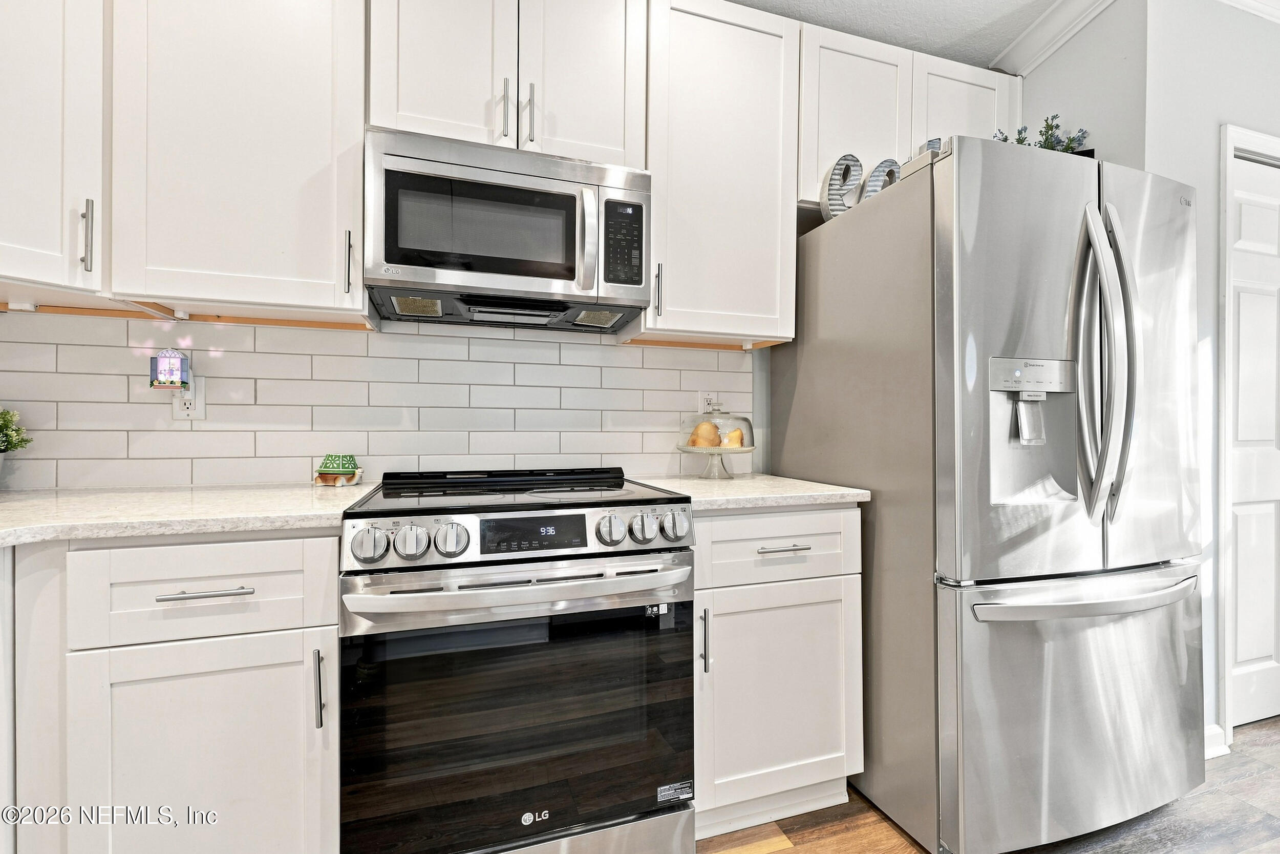 616 E TROPICAL Trace, St. Johns