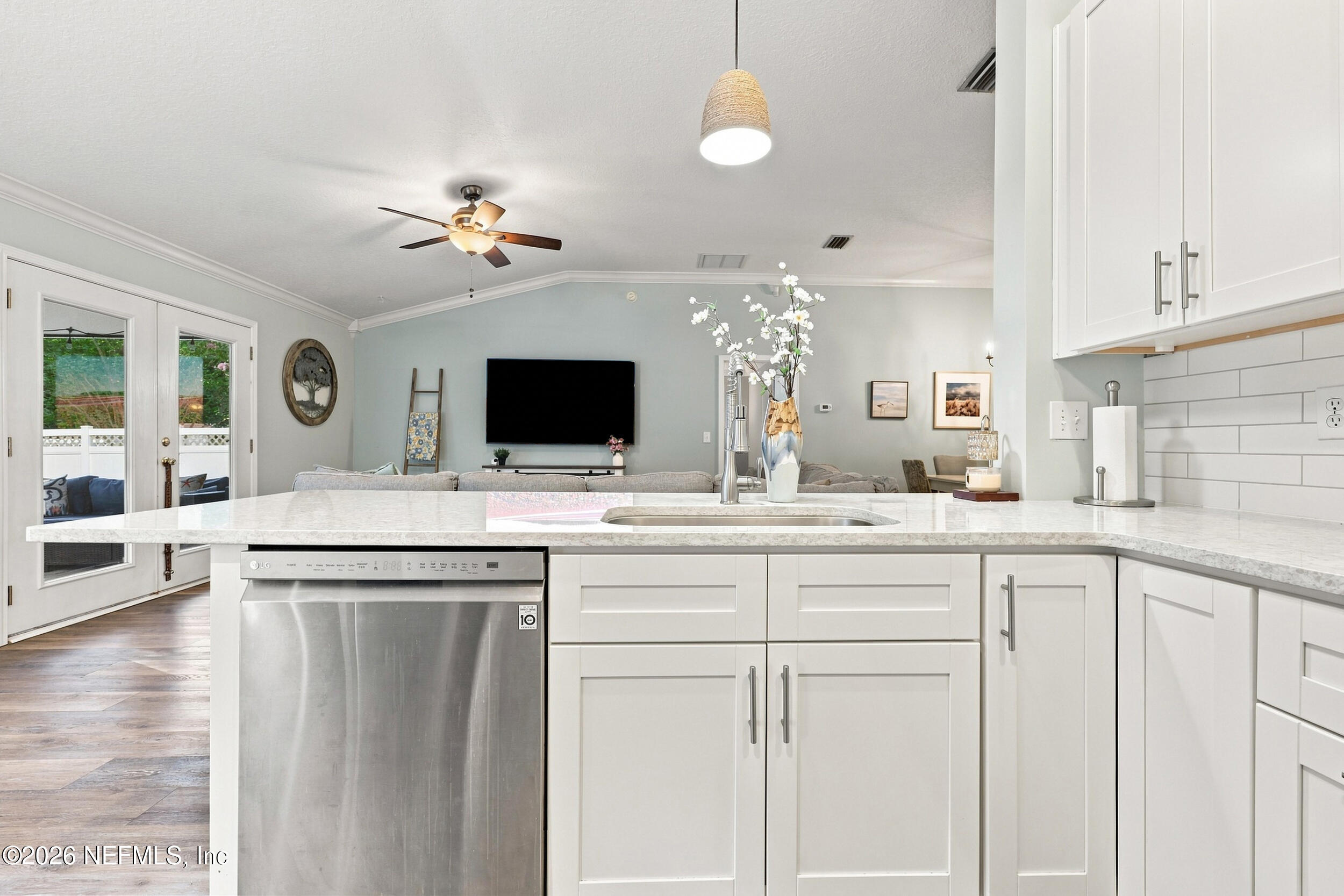 616 E TROPICAL Trace, St. Johns